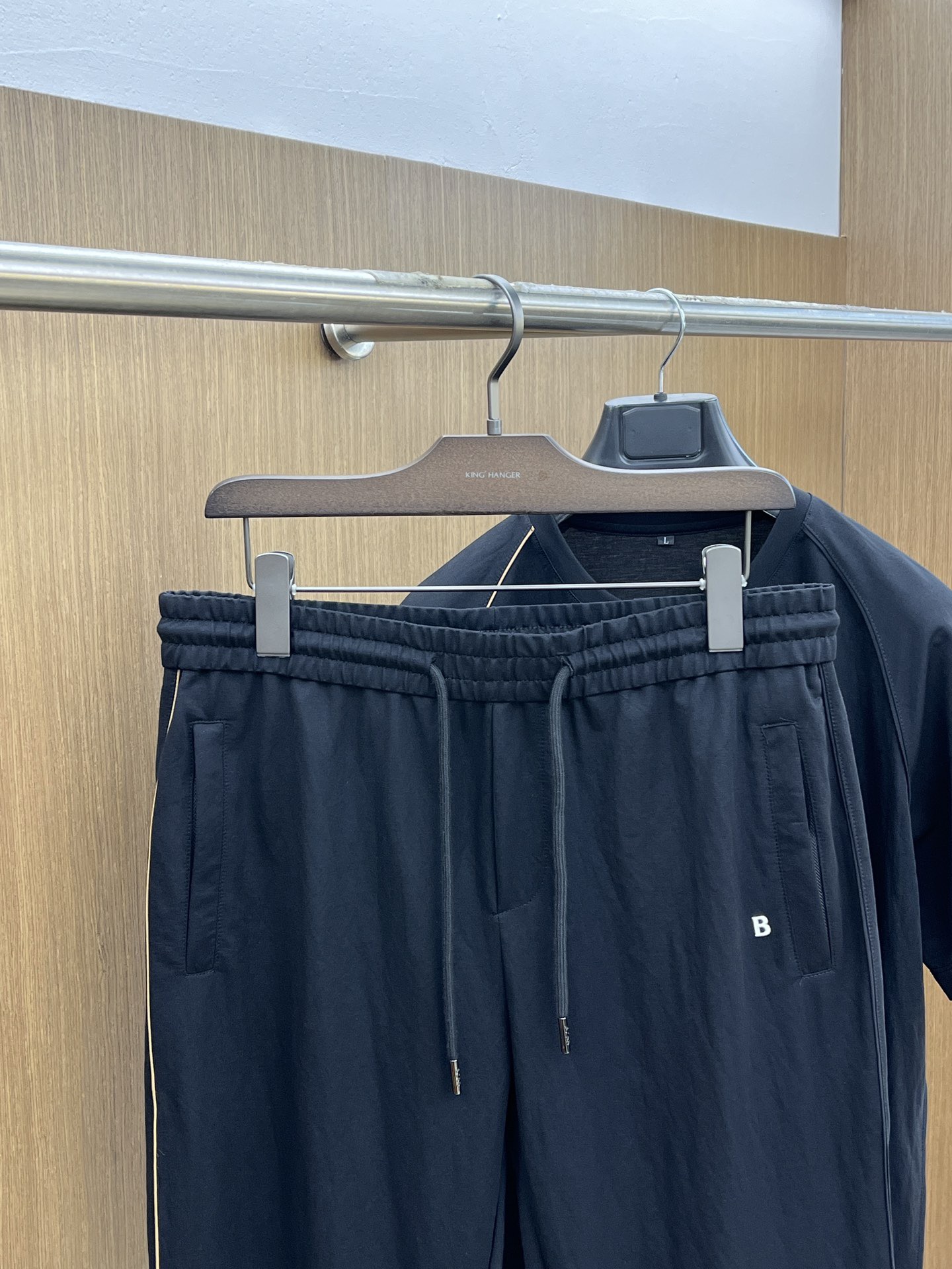 【 巴宝莉 】爆款a 高端 ！贵族套装 玫瑰玫瑰原单品质独家首选高品质各大品牌套装，全是欧美顶级爆款花色