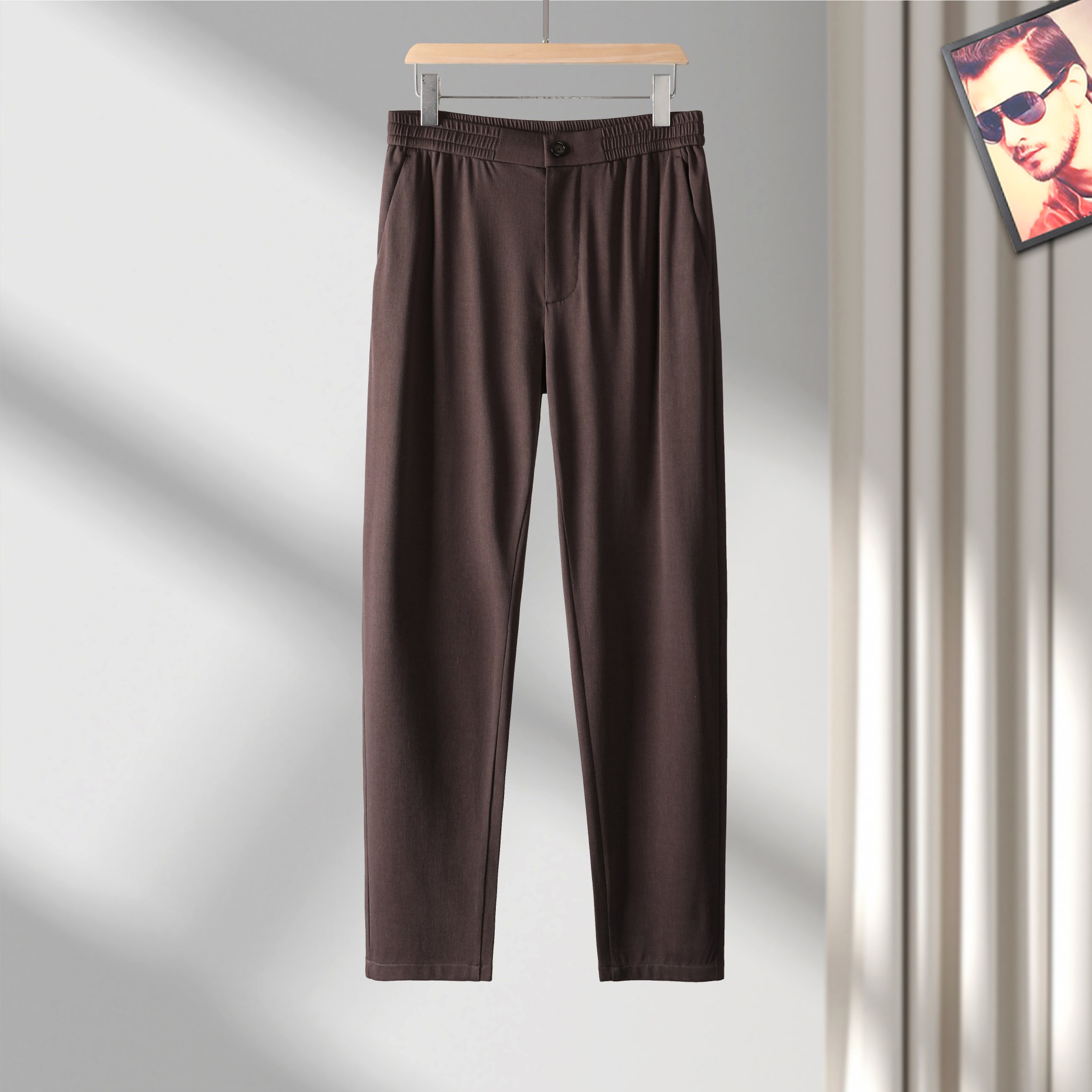 NO:119138,【Armani】Simple and fashionable. The spring and summer casual pants are very comfortable to wear, low-key and luxurious. They are very classy when worn. There is no need to say much about the style and cutting of the pants. The upper body is exquisite and vivid. The truly first-class quality is the true palace-level casual pants, which are made of Turkish cotton, produce the most famous tannin cloth. The quality is excellent, and the pants are soft after heavy washing!  Straight-footed style, not picky, the upper body is absolutely stylish, the waist is inlaid with silver jewelry, extremely luxurious. M-4XL., armani, alexander wang19860909【 阿玛尼】简约时尚 春夏休闲裤身穿着非常舒适 低调不失奢华 穿出去非常有档次,裤型款式和裁剪亦无需多言 上身精致跃然.真正一等一顶级质料 真正殿堂级的休闲裤,选用土耳其的棉花 生产出最有名的单宁布 品质卓然,经过重水洗使得裤子很柔软！直脚的版型 不挑人 上身绝对的有型 裤腰镶嵌银饰达人设计 极度奢华.M-4XL.,,armani,alexander wang,Men's clothing