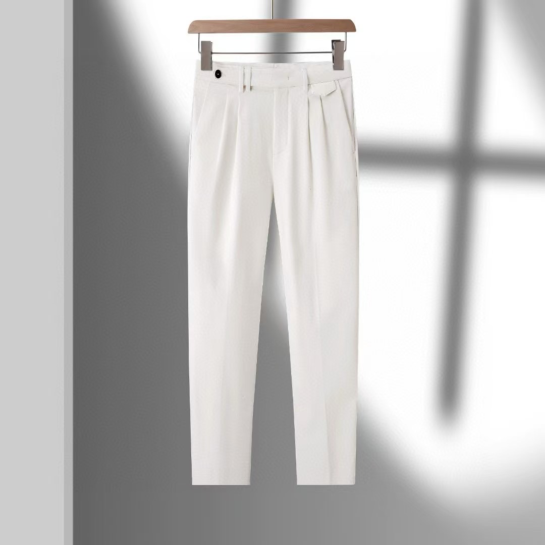 NO:125740,【Armani】Simple and fashionable. The spring and summer casual pants are very comfortable to wear, low-key and luxurious. They are very classy when worn. There is no need to say much about the style and cutting of the pants. The upper body is exquisite and vivid. The truly first-class quality is the true palace-level casual pants, which are made of Turkish cotton, produce the most famous tannin cloth. The quality is excellent, and the pants are soft after heavy washing!  Straight-footed style, not picky, the upper body is absolutely stylish, the waist is inlaid with silver jewelry, extremely luxurious. 30-40.,,armani,alexander wang19860909【 阿玛尼】简约时尚 春夏休闲裤身穿着非常舒适 低调不失奢华 穿出去非常有档次,裤型款式和裁剪亦无需多言 上身精致跃然.真正一等一顶级质料 真正殿堂级的休闲裤,选用土耳其的棉花 生产出最有名的单宁布 品质卓然,经过重水洗使得裤子很柔软！直脚的版型 不挑人 上身绝对的有型 裤腰镶嵌银饰达人设计 极度奢华.30-40.,,armani,alexander wang,Men's clothing