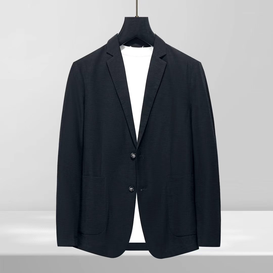 NO:125763,[Jenia] Spring simple. Suit, jacket, windbreaker, noble high-level order, high-standard customization, very stylish, classic and versatile, customer-supplied hardware, each with a unique logo, any fashion can be matched in winter, a true top order, the style is also very good, slim fit, highly recommended. 175 140 catties wear L, maximum wear about 190 catties. It is recommended to report height and weight code. M-3XL.,,zegna, jackets & coats,alexander wang19860909【 杰尼亚】春季简约.西服 夹克 风衣贵族高级别要求订单 高标准定制　上身非常有型 经典百搭 客供五金 每颗都有独特logo 冬季任何时装都可以搭配　真正的顶级订单 版型上也是非常的好 修身版型 强烈推荐.175 140斤穿L 最大穿190斤左右 .建 议报身高体重配码 .M-3XL.,,zegna,jackets & coats,alexander wang,Men's clothing