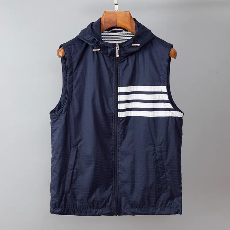 NO:133202,【TB】Spring simple. Jackets and windbreakers are high-level orders. High-standard customization. The upper body is very stylish. Classic and versatile. Customer-supplied hardware. Each has a unique logo. Any fashion can be matched in winter. Real top-level order. The style is also very good. Slim fit. Highly recommended. 175 140 catties. Wear about 190 catties. Wear height and weight. It is recommended to report the height and weight. M-3XL.,, jackets & coats, alexander wang.19860909【 TB】春季简约.夹克 风衣贵族高级别要求订单 高标准定制　上身非常有型 经典百搭 客供五金 每颗都有独特logo 冬季任何时装都可以搭配　真正的顶级订单 版型上也是非常的好 修身版型 强烈推荐.175 140斤穿L 最大穿190斤左右 .建 议报身高体重配码 .M-3XL.,,jackets & coats,alexander wang,Men's clothing