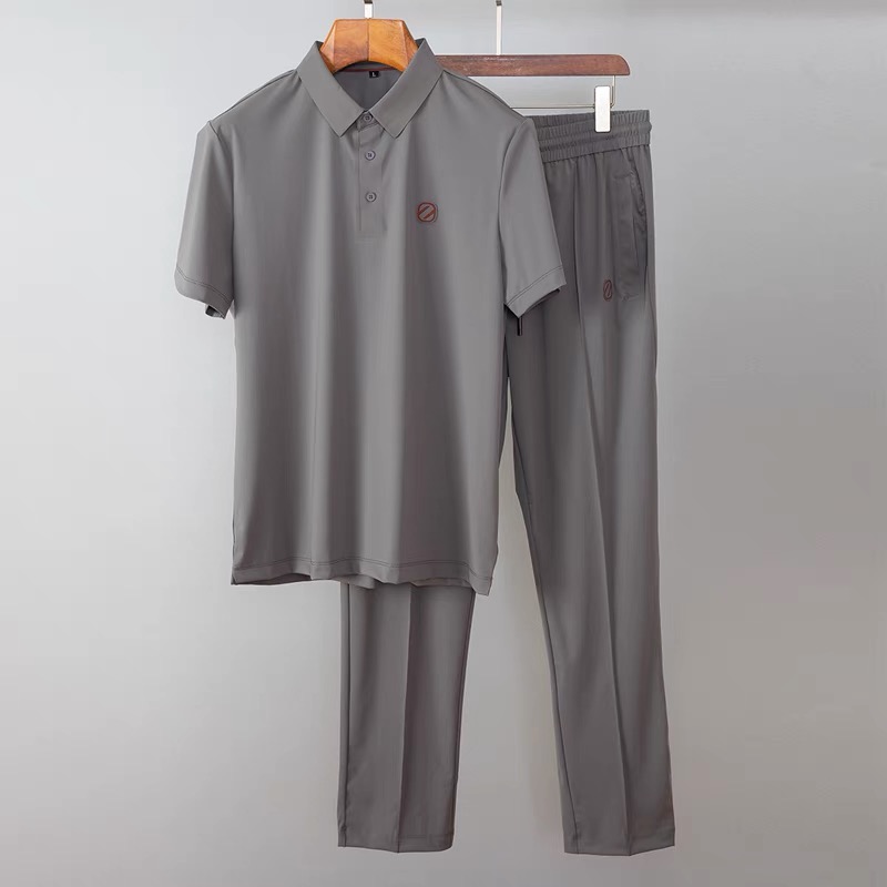 NO:132051,[Jenia] Hot-selling a high-end!  Aristocratic suit [Rose][Rose] The original single-quality exclusive high-quality major brand suits are all top European and American styles and fabrics handmade, and the works of the world's top designers, with international fashion brands, reflecting elegance, personality, fashion [Strong][Strong][Strong][Strong][Strong][Strong][Strong][Strong]. Our company does not attract customers at low prices, but starts with quality, taste, connotation and some top design elements. 175 140 catties. 200 catties can be worn by wearing L. Standard size M-4XL.,,zegna,alexander wang19860909【 杰尼亚】爆款a 高端 ！贵族套装 [玫瑰][玫瑰]原单品质独家首选高品质各大品牌套装,全是欧美顶级爆款花色及面料手工,世界顶尖设计师作品,具备国际时尚大牌元素,体现高雅、个性、时尚[强][强][强].本公司不是以低价格吸引客户,是以品质、品味、内涵以及一些顶级设计元素为起点.175 140斤 穿L 可以穿200斤.标准尺码 M-4XL.,,zegna,alexander wang,Men's clothing