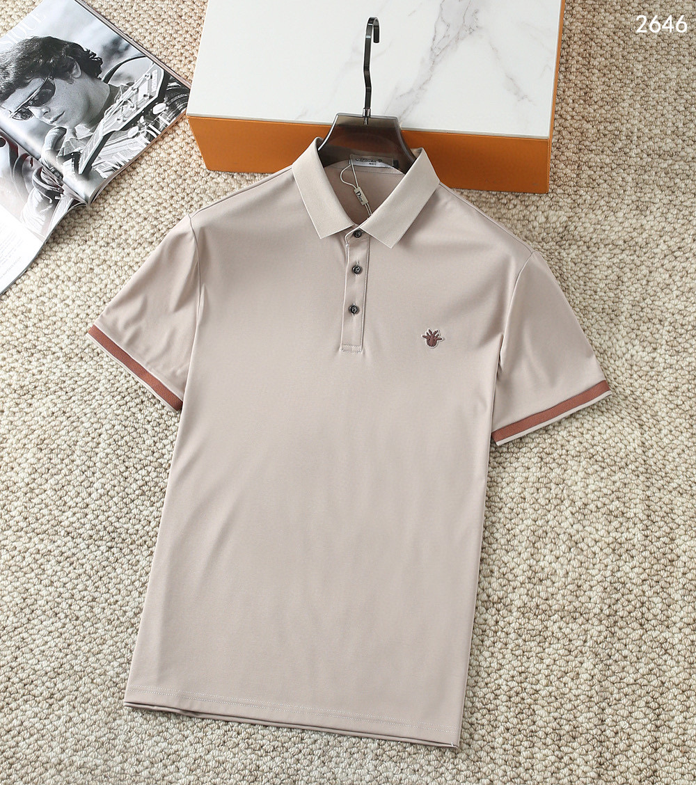 NO:132085,.【Dio】 Fashionable and simple short-sleeved T-shirt is famous for its simple and delicate design and high-quality details, perfectly cut, and the latest British hanging dot and thread technology after the label is more perfect, the materials are meticulous, suitable for any occasion, excellent feel, comfortable and breathable! It is the choice of men who focus on practicality and quality. The original quality is synchronized by the official website [strong]. The new model is available for sale immediately, and there are large products [handshake] 174 140 catties wearing L size, and you can wear up to 200 catties! M-4XL.,dior,T-shirt,tees,t-shirt,alexander wang19860909.【 迪奥】 时尚简约 短袖T恤 简洁细腻的设计和高质细节而闻名,裁剪完美,后标最新英国吊点线技术,更加完美,用料一丝不苟,适合任何场合, 手感极佳 舒服又透气! 是注重实用和品质的男士的选择.原單品質 官網同步[强].新款上市 即转即卖 有大货[握手] 174 140斤穿L码 最大可以穿200斤！M-4XL.,,dior,T-shirt,tees，t-shirt,alexander wang,Men's clothing