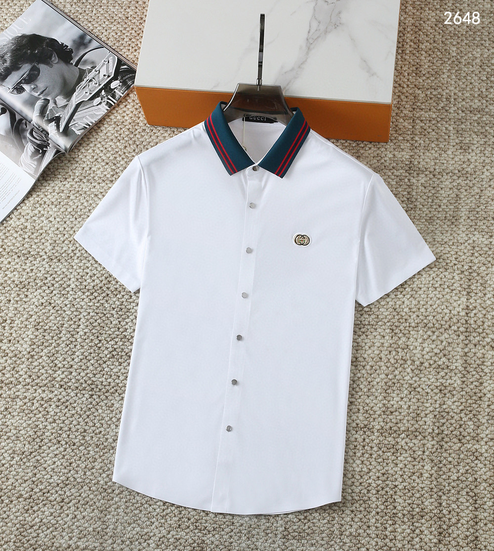 NO:132100,.【Gucci】Stylish and simple short-sleeved T-shirt is famous for its simple and delicate design and high-quality details, perfectly cut, and the latest British hanging dot and line technology after the label is more perfect, the materials are meticulous, suitable for any occasion, excellent feel, comfortable and breathable! It is the choice of men who focus on practicality and quality. The original quality is synchronized by the official website [strong]. The new model is available for sale immediately, and there are large products [handshake] 174 140 catties wearing L size, and you can wear up to 200 catties! M-4XL., gucci, T-shirt,tees, t-shirt,alexander wang19860909.【 古驰】 时尚简约 短袖T恤 简洁细腻的设计和高质细节而闻名,裁剪完美,后标最新英国吊点线技术,更加完美,用料一丝不苟,适合任何场合, 手感极佳 舒服又透气! 是注重实用和品质的男士的选择.原單品質 官網同步[强].新款上市 即转即卖 有大货[握手] 174 140斤穿L码 最大可以穿200斤！M-4XL.,,gucci,T-shirt,tees，t-shirt,alexander wang,Men's clothing