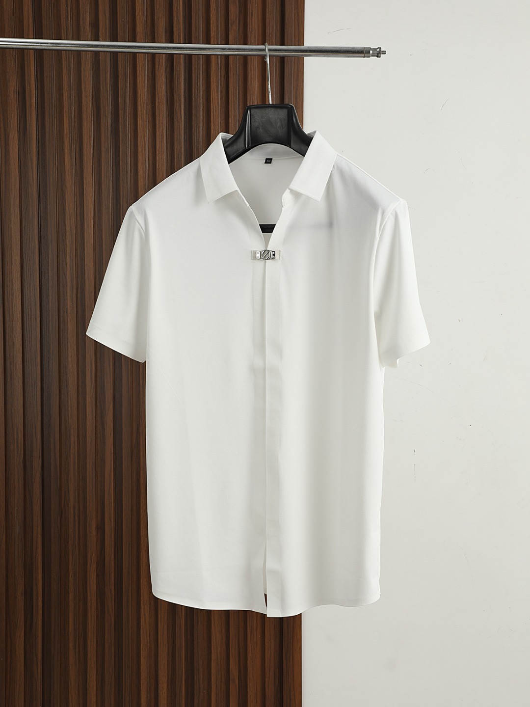 NO:135841,.【Jenia】 Fashionable and simple short-sleeved T-shirt is famous for its simple and delicate design and high-quality details, perfectly cut, and the latest British hanging dot and thread technology after the label is more perfect, the materials are meticulous, suitable for any occasion, excellent feel, comfortable and breathable! It is the choice of men who focus on practicality and quality. The original quality is synchronized by the official website [strong]. The new model is available for sale immediately, and there are large products [handshake] 174 catties wear L size, and you can wear up to 200 catties! M-4XL.,zegna,T-shirt,tees,t-shirt,alexander wang19860909.【 杰尼亚】 时尚简约 短袖T恤 简洁细腻的设计和高质细节而闻名,裁剪完美,后标最新英国吊点线技术,更加完美,用料一丝不苟,适合任何场合, 手感极佳 舒服又透气! 是注重实用和品质的男士的选择.原單品質 官網同步[强].新款上市 即转即卖 有大货[握手] 174 斤穿L码 最大可以穿200斤！M-4XL.,,zegna,T-shirt,tees，t-shirt,alexander wang,Men's clothing