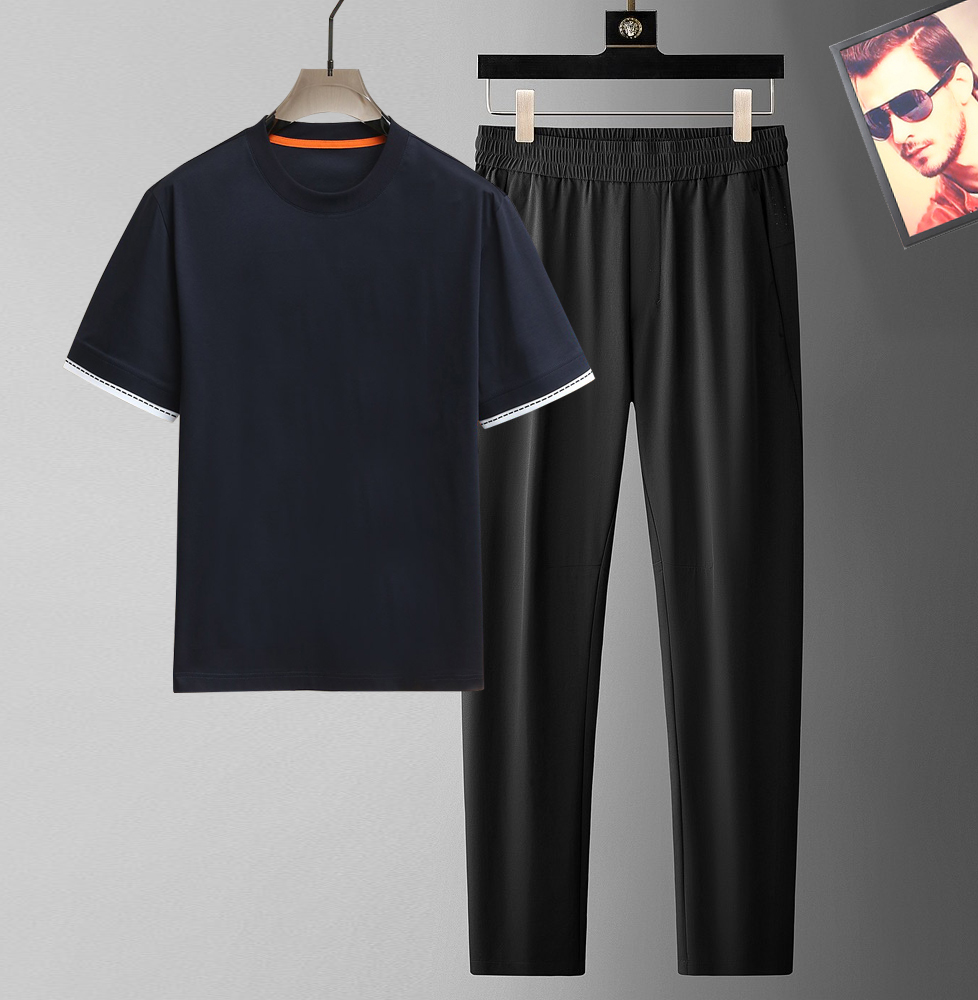 NO:136445,【Hermes】Hot-up a high-end!  Aristocratic suit [Rose][Rose] The original single-quality exclusive high-quality major brand suits are all top European and American styles and fabrics handmade, and the works of the world's top designers, with international fashion brands, reflecting elegance, personality, fashion. Our company does not attract customers at low prices, but starts with quality, taste, connotation and some top design elements. 175 140 catties. Wear L can wear 190 catties. Standard size M-3XL.,,hermes,alexander wang19860909【 爱马仕】爆款a 高端 ！贵族套装 [玫瑰][玫瑰]原单品质独家首选高品质各大品牌套装,全是欧美顶级爆款花色及面料手工,世界顶尖设计师作品,具备国际时尚大牌元素,体现高雅、个性、时尚[强][强][强].本公司不是以低价格吸引客户,是以品质、品味、内涵以及一些顶级设计元素为起点.175 140斤 穿L 可以穿190斤.标准尺码 M-3XL.,,hermes,alexander wang,Men's clothing