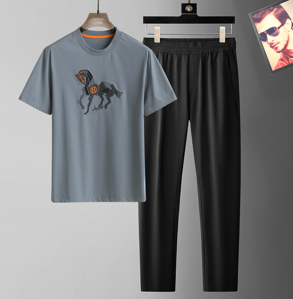 NO:510292,【Hermes】Hot-up a high-end!  Aristocratic suit [Rose][Rose] The original single-quality exclusive high-quality major brand suits are all top European and American styles and fabrics handmade, and the works of the world's top designers, with international fashion brands, reflecting elegance, personality, fashion [Strong][Strong][Strong][Strong][Strong][Strong]. Our company does not attract customers at low prices, but starts with quality, taste, connotation and some top design elements. 175 catties can wear 190 catties for L. Standard size M-3XL.,,hermes,alexander wang19860909【 爱马仕】爆款a 高端 ！贵族套装 [玫瑰][玫瑰]原单品质独家首选高品质各大品牌套装,全是欧美顶级爆款花色及面料手工,世界顶尖设计师作品,具备国际时尚大牌元素,体现高雅、个性、时尚[强][强][强].本公司不是以低价格吸引客户,是以品质、品味、内涵以及一些顶级设计元素为起点.175 斤 穿L 可以穿190斤.标准尺码 M-3XL.,,hermes,alexander wang,Men's clothing