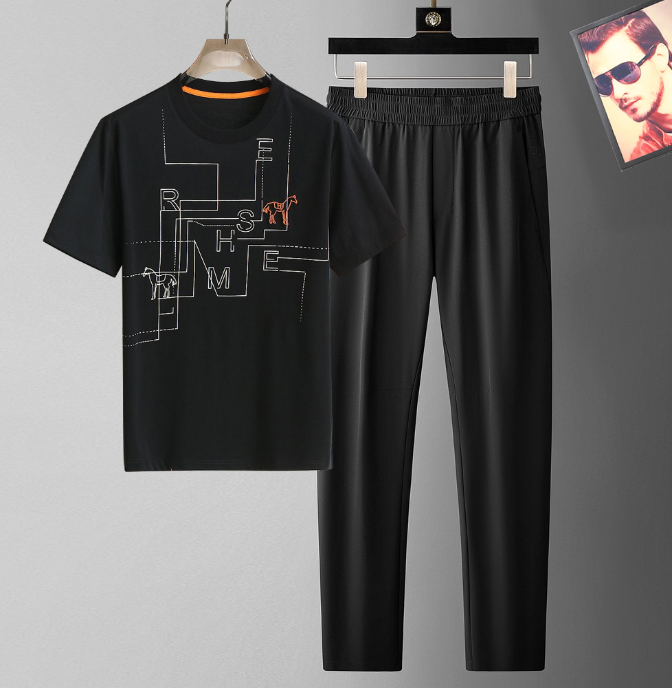 NO:432499,【Hermes】Hot-up a high-end!  Aristocratic suit [Rose][Rose] The original single-quality exclusive high-quality major brand suits are all top European and American styles and fabrics handmade, and the works of the world's top designers, with international fashion brands, reflecting elegance, personality, fashion. Our company does not attract customers at low prices, but starts with quality, taste, connotation and some top design elements. 175 140 jin Wear L You can wear kilograms. Standard size M-3XL.,,hermes,alexander wang19860909【 爱马仕】爆款a 高端 ！贵族套装 [玫瑰][玫瑰]原单品质独家首选高品质各大品牌套装,全是欧美顶级爆款花色及面料手工,世界顶尖设计师作品,具备国际时尚大牌元素,体现高雅、个性、时尚[强][强][强].本公司不是以低价格吸引客户,是以品质、品味、内涵以及一些顶级设计元素为起点.175 140斤 穿L 可以穿斤.标准尺码 M-3XL.,,hermes,alexander wang,Men's clothing