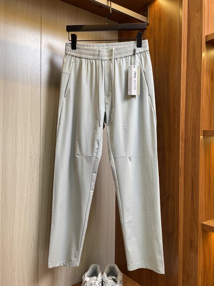 Luxurious Spring/Summer Pants: Amani’s Classy, Comfortable Thongs with Silver Waist Detail