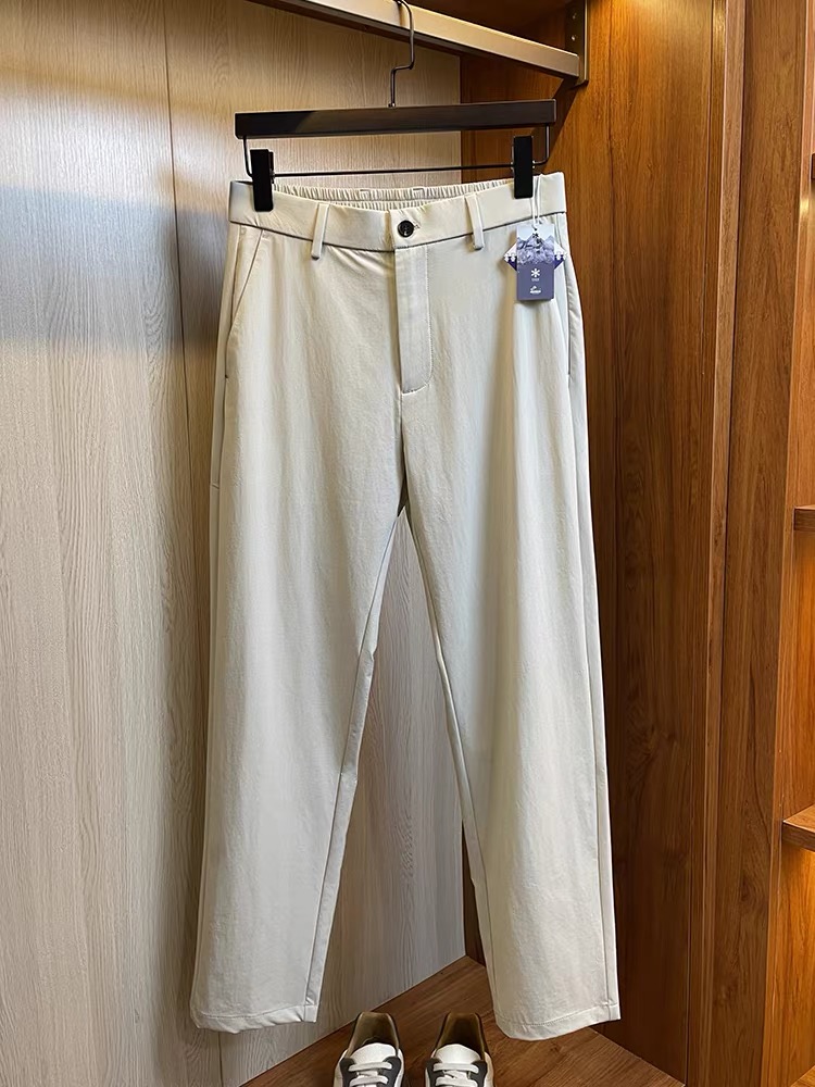 Luxurious Spring/Summer Pants by Amani: Comfortable, Classy, Tailored with Silver Detail. - 图片 3