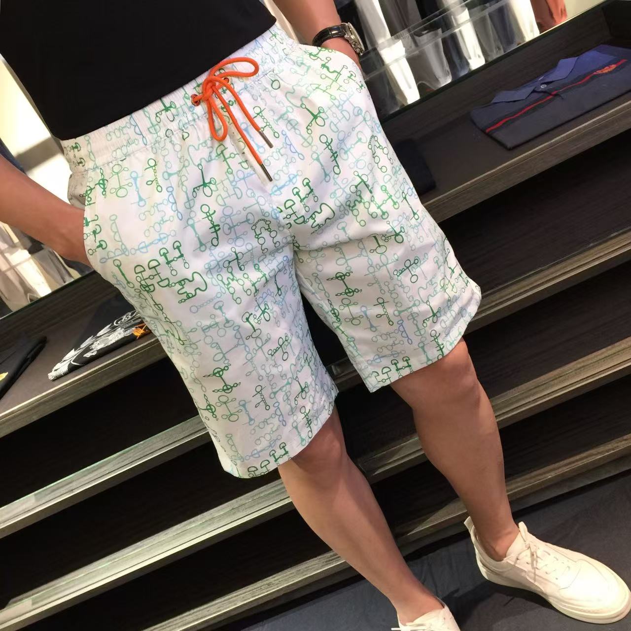 Emma’s Spring and Summer Shorts: Comfortable, Stylish, High-Quality Turkish Cotton, Sophisticated Design, Luxurious Details. - 图片 1