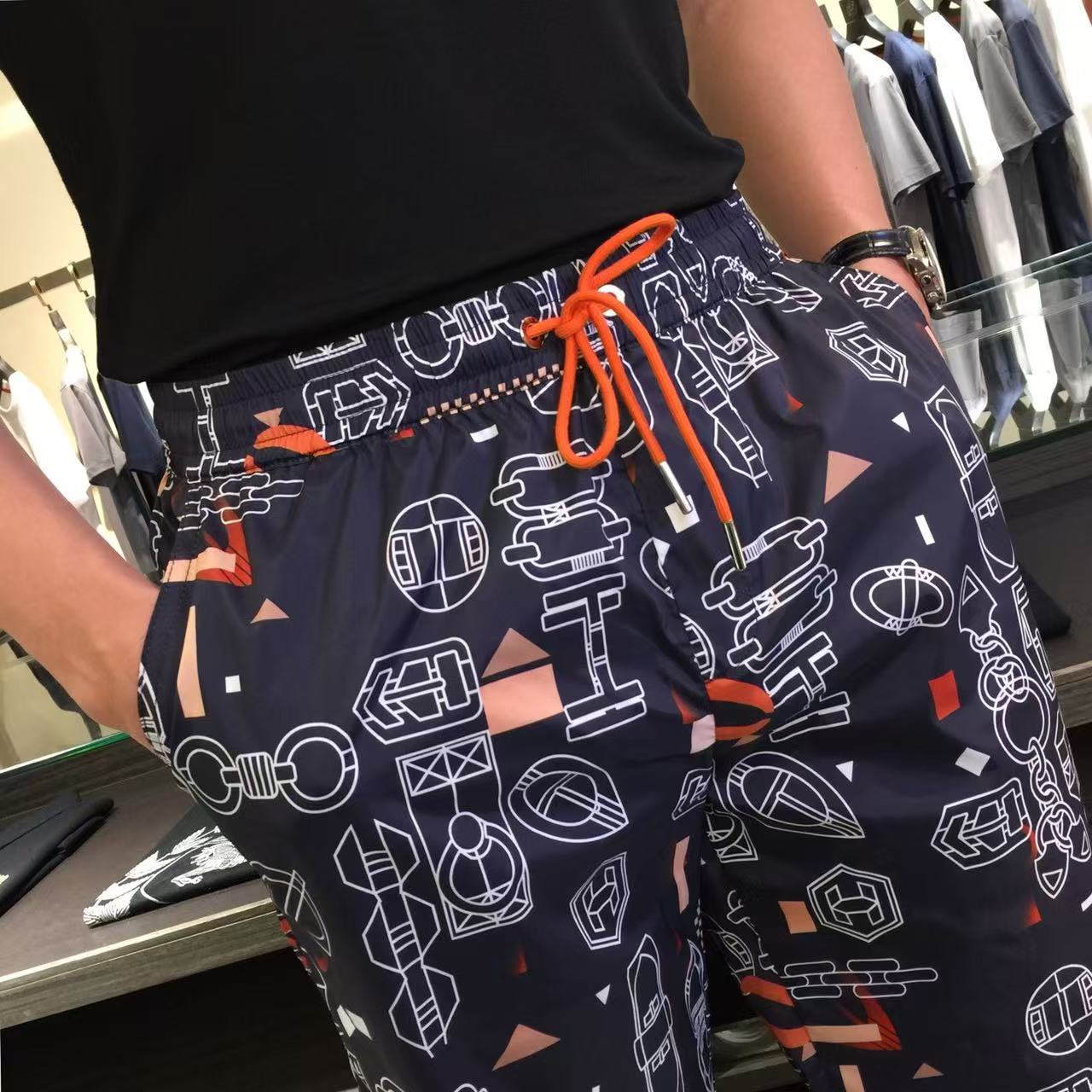 Fashionable Turkish Cotton Shorts: Comfortable, Stylish, High Quality, Luxurious Design, Silver Waist Detail. - 图片 6