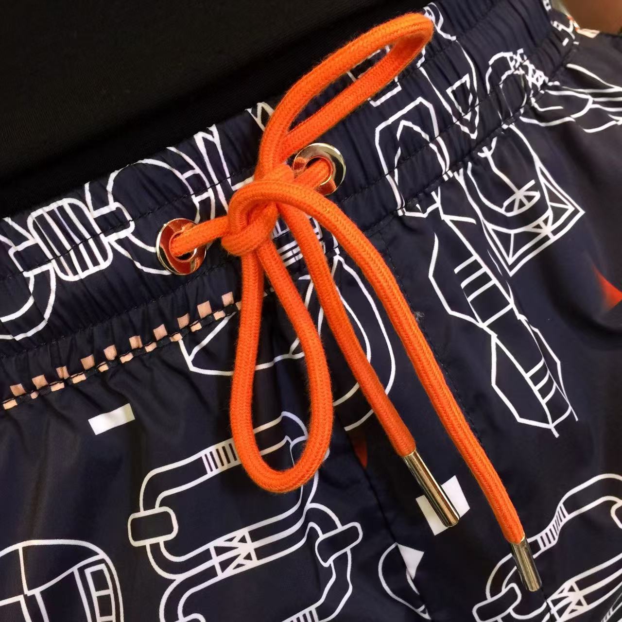 Fashionable Turkish Cotton Shorts: Comfortable, Stylish, High Quality, Luxurious Design, Silver Waist Detail. - 图片 7