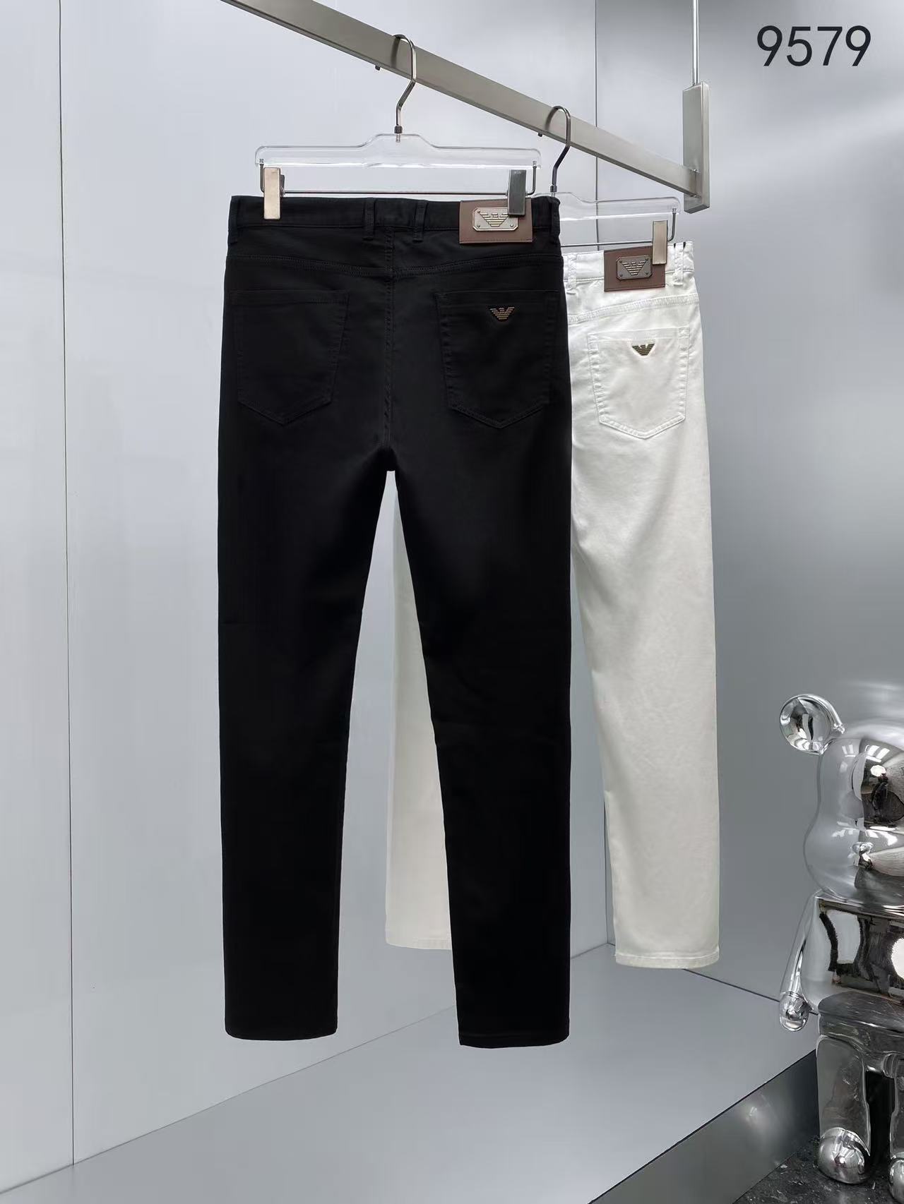 Stylish and Comfortable Summer Thong Fashion by AMANI: Classy and Low-Key Designs - 图片 2