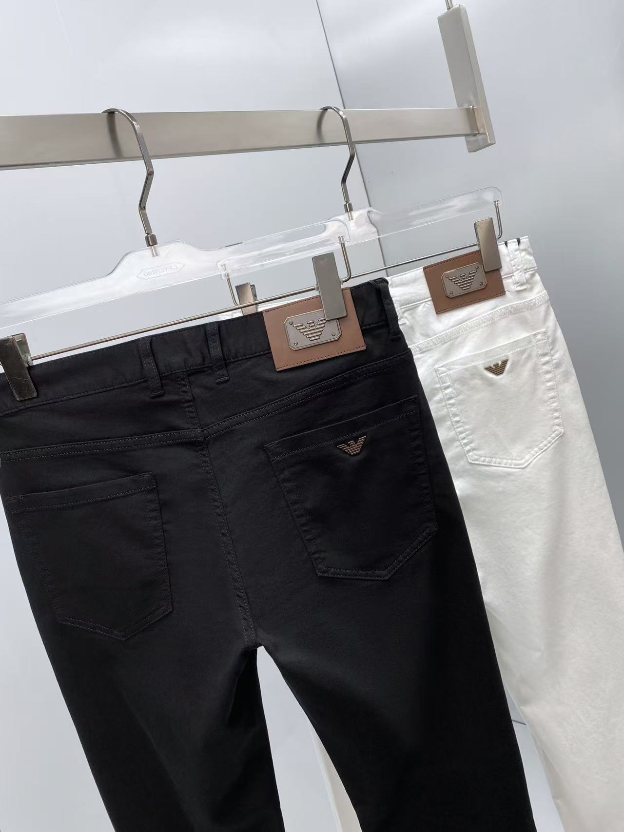 Stylish and Comfortable Summer Thong Fashion by AMANI: Classy and Low-Key Designs - 图片 7