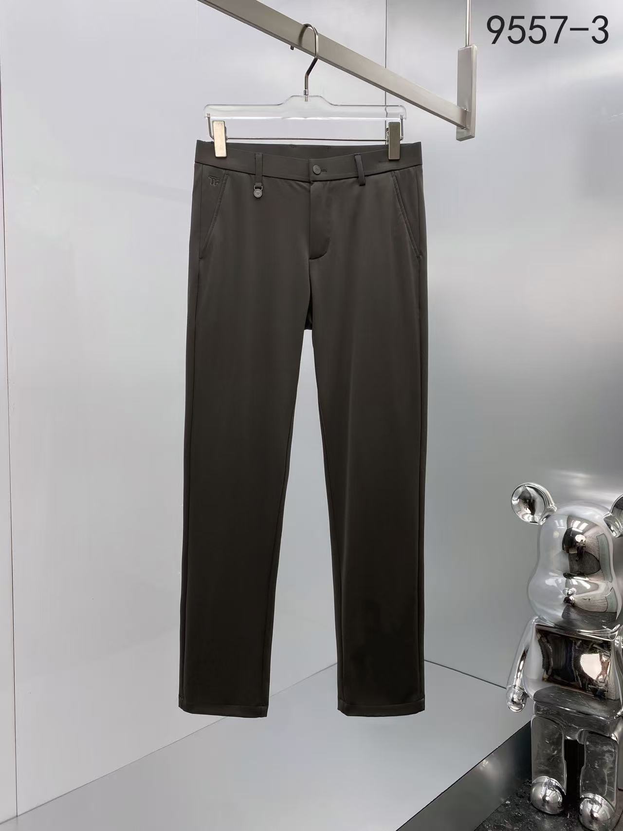 Stylish and Luxurious Summer Leisure Pants with Silver Waist Detail. - 图片 5