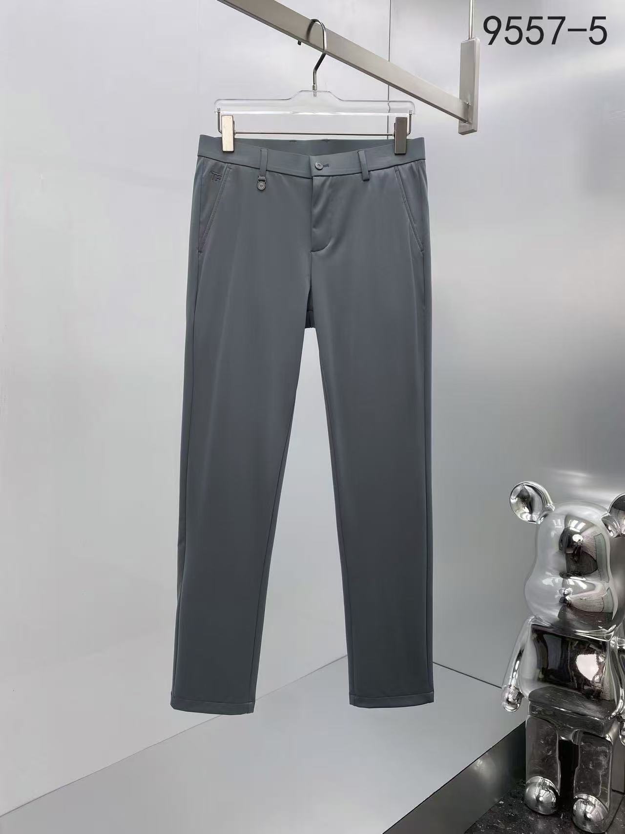 Stylish and Luxurious Summer Leisure Pants with Silver Waist Detail. - 图片 6