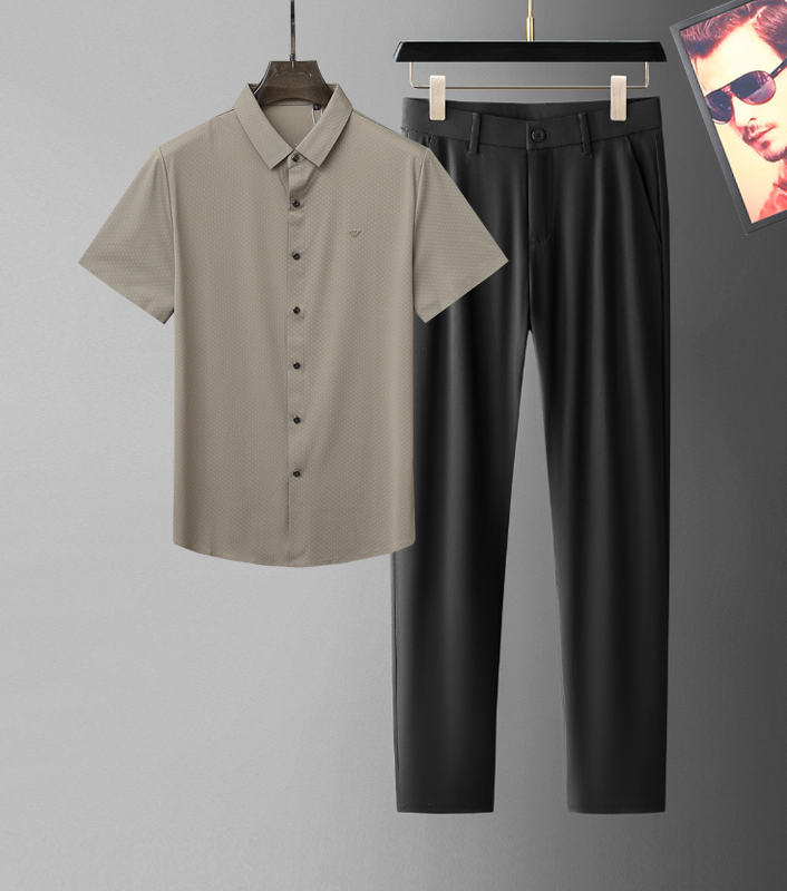 NO:599689,[Armani] Hot model a high-end!  Aristocratic Suit [Rose][Rose] Original quality exclusive high-quality suit from major brands, all of which are top-notch European and American designs and fabrics, works by the world's top designers, with elements of international fashion brands, embodying elegance, individuality, fashion [strong][strong][strong]. Our company does not attract customers with low prices, but starts with quality, taste, connotation and some top design elements. 175 140 catties, wearing L can wear 200 catties. Standard size  M-4XL.,,armani,alexander wang19860909【 阿玛尼】爆款a 高端 ！贵族套装 [玫瑰][玫瑰]原单品质独家首选高品质各大品牌套装,全是欧美顶级爆款花色及面料手工,世界顶尖设计师作品,具备国际时尚大牌元素,体现高雅、个性、时尚[强][强][强].本公司不是以低价格吸引客户,是以品质、品味、内涵以及一些顶级设计元素为起点.175 140斤 穿L 可以穿200斤.标准尺码 M-4XL.,,armani,alexander wang,Men's clothing