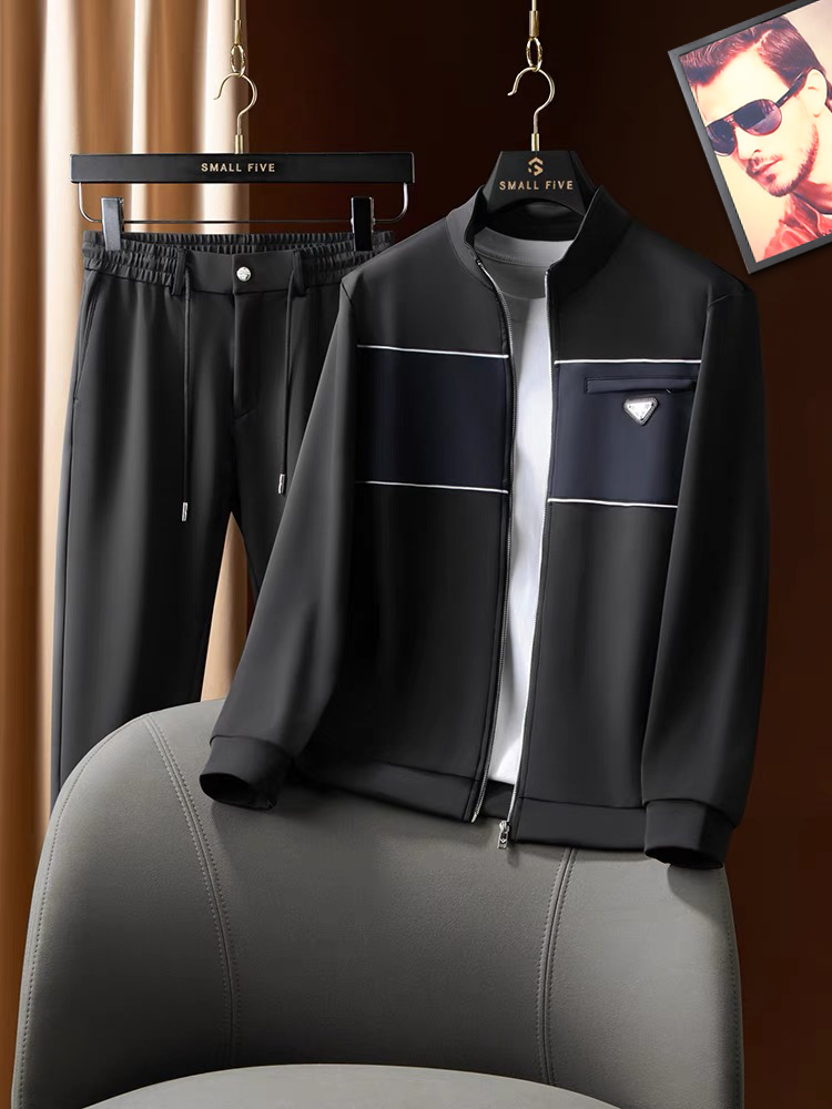 NO:599679,[Prada] Hot model a high-end!  Aristocratic Suit [Rose][Rose] Original quality exclusive high-quality suit from major brands, all of which are top-notch European and American designs and fabrics, works by the world's top designers, with elements of international fashion brands, embodying elegance, individuality, fashion [strong][strong][strong]. Our company does not attract customers with low prices, but starts with quality, taste, connotation and some top design elements. 175 140 catties, wearing L can wear 200 catties. Standard size  M-4XL.,,prada,alexander wang19860909【 普拉达】爆款a 高端 ！贵族套装 [玫瑰][玫瑰]原单品质独家首选高品质各大品牌套装,全是欧美顶级爆款花色及面料手工,世界顶尖设计师作品,具备国际时尚大牌元素,体现高雅、个性、时尚[强][强][强].本公司不是以低价格吸引客户,是以品质、品味、内涵以及一些顶级设计元素为起点.175 140斤 穿L 可以穿200斤.标准尺码 M-4XL.,,prada,alexander wang,Men's clothing