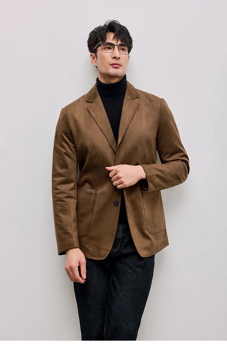 NO:599720,[Armani] Simple in early autumn. Buckskin suits, jackets, windbreakers. High-level orders for nobles. High-standard customization. The upper body is very stylish, classic and versatile. Customer-supplied hardware. Each piece has a unique logo. It can be matched with any fashion in winter. A real top order. The pattern is also very good. Slim fit. Highly recommended. 175. Wear L at 140 pounds. The maximum wear is about 190 pounds. It is recommended to report the height and weight.  .M-3XL.,,armani,jackets & coats,alexander wang19860909【 阿玛尼】早秋简约.鹿皮绒西服 夹克 风衣贵族高级别要求订单 高标准定制　上身非常有型 经典百搭 客供五金 每颗都有独特logo 冬季任何时装都可以搭配　真正的顶级订单 版型上也是非常的好 修身版型 强烈推荐.175 140斤穿L 最大穿190斤左右 .建 议报身高体重配码 .M-3XL.,,armani,jackets & coats,alexander wang,Men's clothing