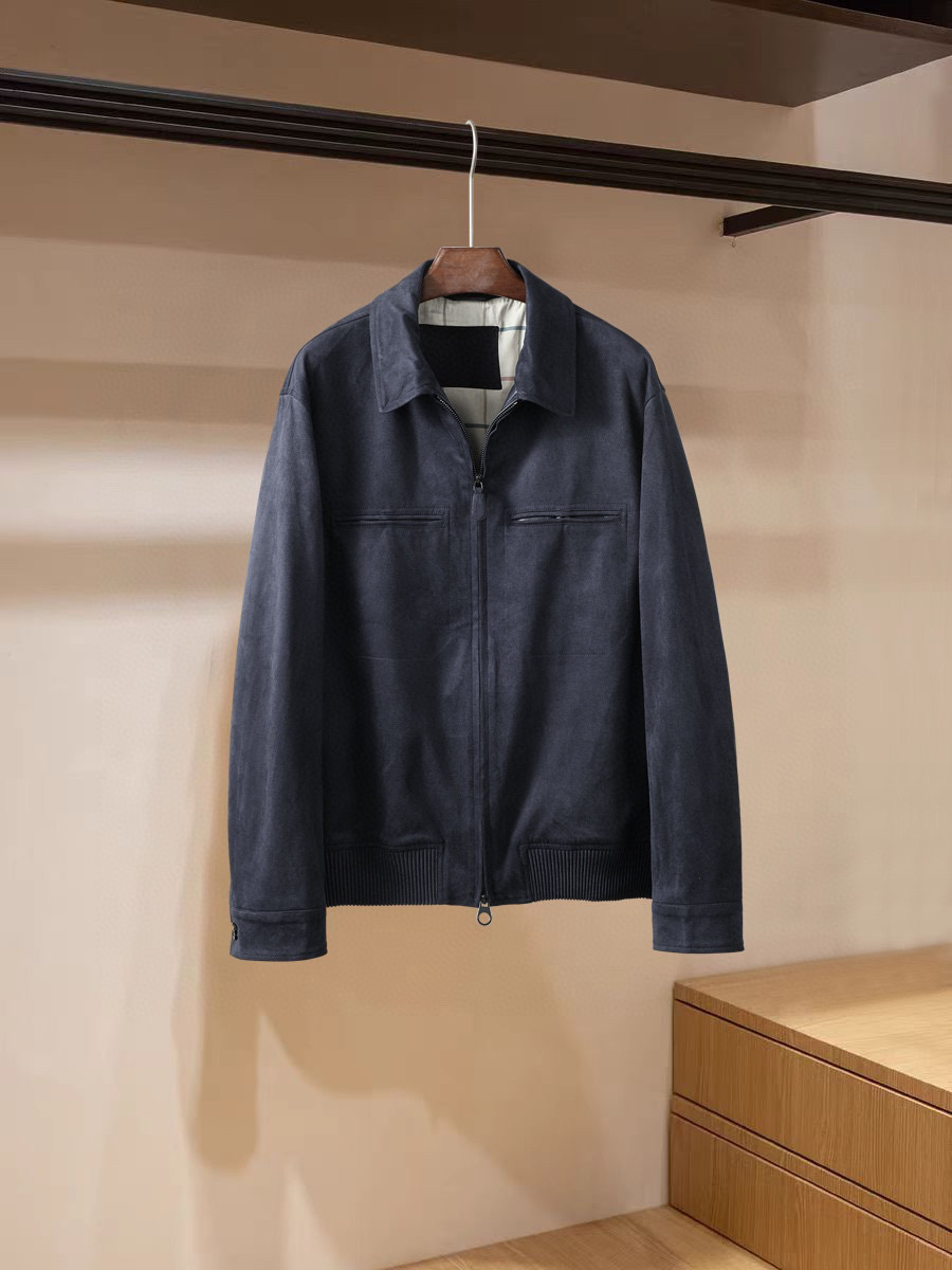 NO:596421,[LP] Simple early autumn. Jacket. High-level order for windbreaker nobles. High standard customization. The upper body is very stylish. Classic and versatile. Customer-supplied hardware. Each piece has a unique logo. It can be matched with any fashion in winter. A real top order. The version is also very good. The slim version is highly recommended. 175. Wear L at 140 pounds. The maximum wear is about 190 pounds. It is recommended to report the height and weight matching. M-3XL., loro piana, jackets &  coats,alexander wang19860909【 LP】早秋简约.夹克 风衣贵族高级别要求订单 高标准定制　上身非常有型 经典百搭 客供五金 每颗都有独特logo 冬季任何时装都可以搭配　真正的顶级订单 版型上也是非常的好 修身版型 强烈推荐.175 140斤穿L 最大穿190斤左右 .建 议报身高体重配码 .M-3XL.,,loro piana,jackets & coats,alexander wang,Men's clothing