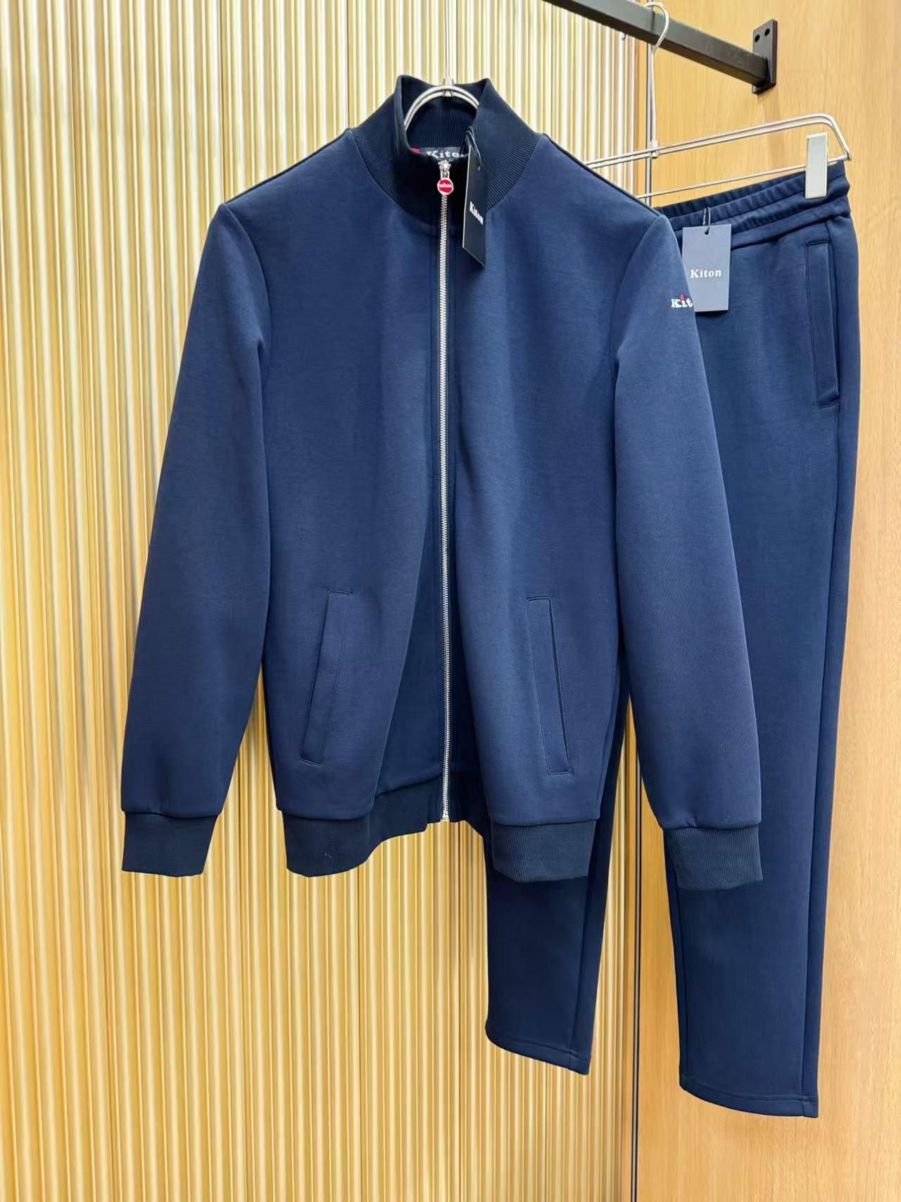 NO:596405,[Kiton] Hot model a high-end!  Aristocratic Suit [Rose][Rose] Original quality exclusive high-quality suit from major brands, all of which are top-notch European and American designs and fabrics, works by the world's top designers, with elements of international fashion brands, embodying elegance, individuality, fashion [strong][strong][strong]. Our company does not attract customers with low prices, but starts with quality, taste, connotation and some top design elements. 175 140 catties, wearing L can wear 200 catties. Standard size  M-4XL.,,alexander wang19860909【 Kiton】爆款a 高端 ！贵族套装 [玫瑰][玫瑰]原单品质独家首选高品质各大品牌套装,全是欧美顶级爆款花色及面料手工,世界顶尖设计师作品,具备国际时尚大牌元素,体现高雅、个性、时尚[强][强][强].本公司不是以低价格吸引客户,是以品质、品味、内涵以及一些顶级设计元素为起点.175 140斤 穿L 可以穿200斤.标准尺码 M-4XL.,,alexander wang,Men's clothing