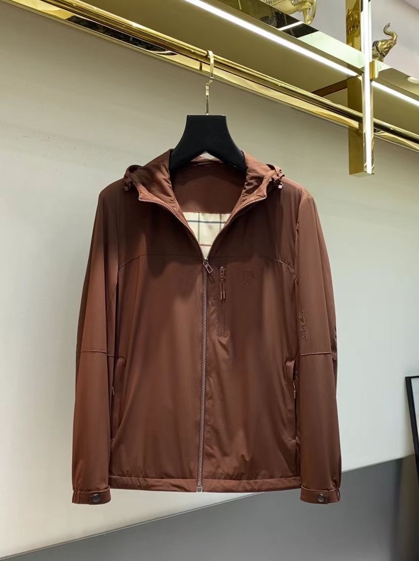 NO:544769,【LP】Simple early autumn jacket, windbreaker, jacket noble high-level order, high-standard customization, very stylish upper body, classic and versatile, customer-supplied hardware, each with a unique logo, can be matched with any fashion in winter, a true top order, the style is also very good, slim fit style, highly recommended. 140 catties wear L, maximum wear about 190 catties. It is recommended to report height and weight code. M-3XL.,,loro piano, jackets & coats, jackets & coats, alexander wang19860909【 LP】早秋简约 外套 风衣 夹克贵族高级别要求订单 高标准定制　上身非常有型 经典百搭 客供五金 每颗都有独特logo 冬季任何时装都可以搭配　真正的顶级订单 版型上也是非常的好 修身版型 强烈推荐. 140斤穿L 最大穿190斤左右 .建 议报身高体重配码 .M-3XL.,,loro piana,jackets & coats,jackets & coats,alexander wang,Men's clothing