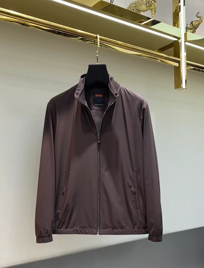 NO:544777,[Jenia] Early autumn simple jacket, windbreaker, jacket noble high-level order, high-standard customization, high-standard customization, very stylish, classic and versatile, customer-supplied hardware, each with a unique logo, any fashion can be matched in winter, a true top order, the style is also very good, slim fit style, highly recommended. 140 catties wear L, maximum wear about 190 catties. It is recommended to report height and weight code. M-3XL.,,zegna, jackets & coats, jackets & coats, alexander wang19860909【 杰尼亚】早秋简约 外套 风衣 夹克贵族高级别要求订单 高标准定制　上身非常有型 经典百搭 客供五金 每颗都有独特logo 冬季任何时装都可以搭配　真正的顶级订单 版型上也是非常的好 修身版型 强烈推荐. 140斤穿L 最大穿190斤左右 .建 议报身高体重配码 .M-3XL.,,zegna,jackets & coats,jackets & coats,alexander wang,Men's clothing