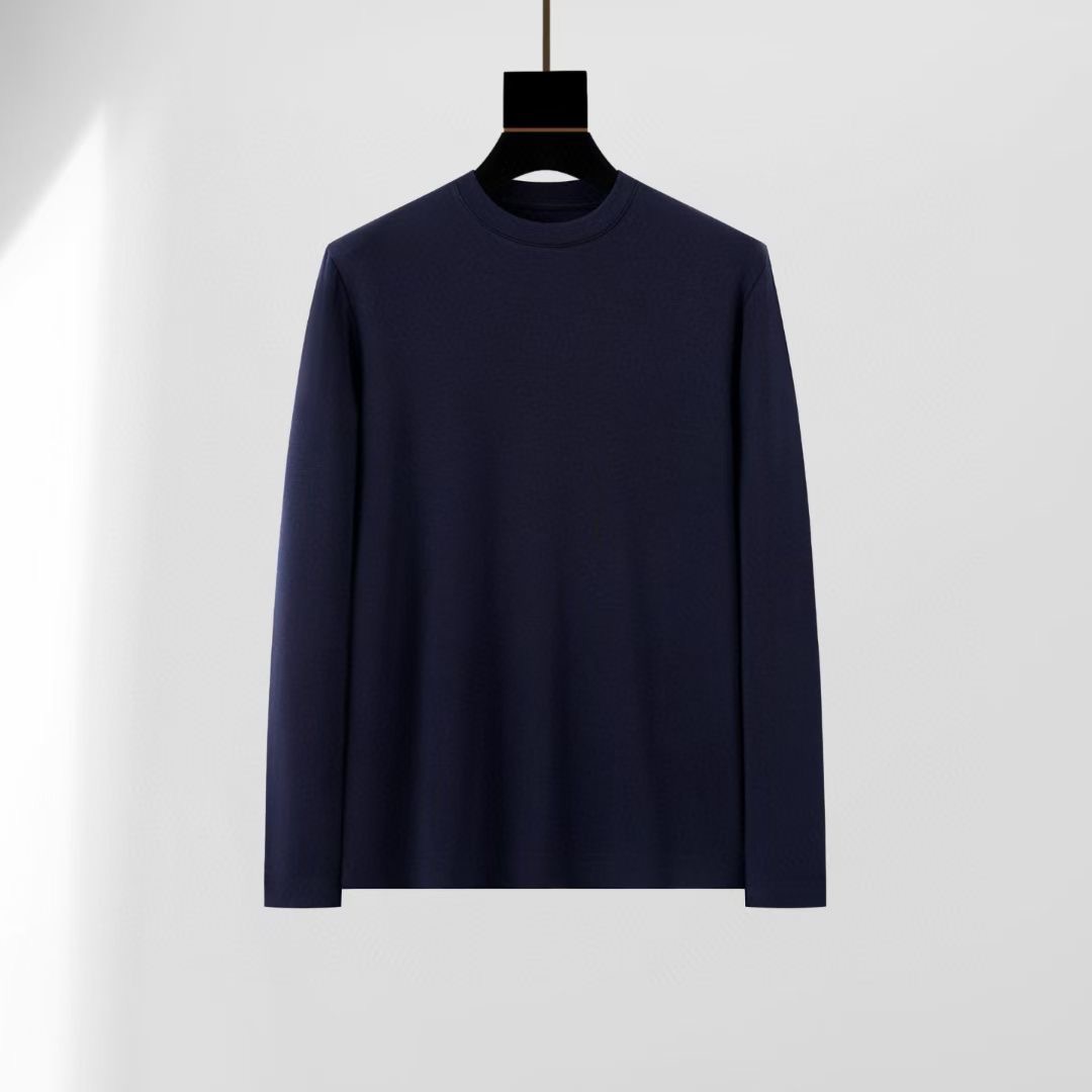 NO:595790,.[Armani] Fashionable and simple autumn and winter bottoming shirt. It is famous for its simple and delicate design and high-quality details. It is perfectly cut and marked with the latest British hanging point thread technology on the back. It is even more perfect. The materials are meticulous and suitable for any occasion. It feels excellent, comfortable and breathable! It is the choice of men who pay attention to practicality and quality. The quality of the original order is synchronized with the official website [strong]. New models are on the market and sold immediately. There are large quantities [handshake] 174 140 pounds. Wear L The maximum wear is 200 pounds. M-4XL., armani, alexander wang19860909.【 阿玛尼】 时尚简约 秋冬打底衫 简洁细腻的设计和高质细节而闻名,裁剪完美,后标最新英国吊点线技术,更加完美,用料一丝不苟,适合任何场合, 手感极佳 舒服又透气! 是注重实用和品质的男士的选择.原單品質 官網同步[强].新款上市 即转即卖 有大货[握手] 174 140斤 穿L 最大穿200斤.M-4XL.,,armani,alexander wang,Men's clothing