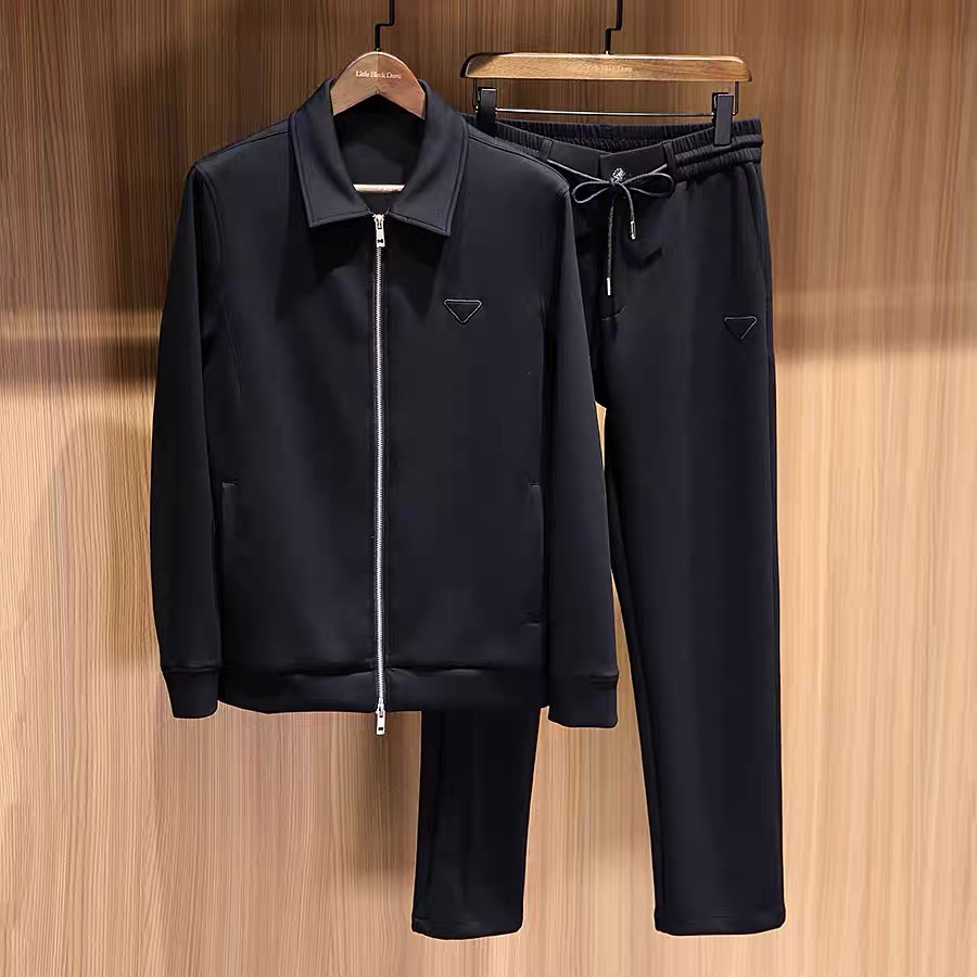 NO:729831,【Prada】--Supports exchange after the year, worn, washed, smelly, no tags, no after-sales service--hot style a high-end!  Aristocratic Suit [Rose][Rose] Original quality exclusive high-quality suit from major brands, all of which are top-notch European and American designs and fabrics, works by the world's top designers, with elements of international fashion brands, embodying elegance, individuality, fashion [strong][strong][strong]. Our company does not attract customers with low prices, but starts with quality, taste, connotation and some top design elements. 175 140 catties, wearing L can wear 200 catties. Standard size  M-4XL.,,prada,19860909【 普拉达】--支持年后退换 穿过 洗过 有异味 没吊牌一律不售后--爆款a 高端 ！贵族套装 [玫瑰][玫瑰]原单品质独家首选高品质各大品牌套装,全是欧美顶级爆款花色及面料手工,世界顶尖设计师作品,具备国际时尚大牌元素,体现高雅、个性、时尚[强][强][强].本公司不是以低价格吸引客户,是以品质、品味、内涵以及一些顶级设计元素为起点.175 140斤 穿L 可以穿200斤.标准尺码 M-4XL.,,prada,,Men's clothing