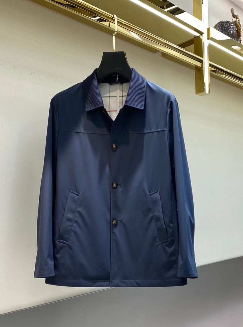 NO:729867,【LP】--Support replacement after the new year. Worn, washed, no tags, smelly, no after-sales service--New spring simple. Mid-length jacket, windbreaker noble high-level request order, high standard customization. The upper body is very stylish, classic and versatile. Customer-supplied hardware. Each piece has a unique logo. It can be matched with any fashion in winter. A true top order. The version is also very good. Slim fit. Highly recommended. 175 140 pounds wearing L  The maximum wear is about 190 pounds. It is recommended to indicate your height and weight to match the size. M-3XL., loro piana, jackets & coats,19860909【 LP】--支持年后退换 穿过 洗过 没吊牌 有异味一律不售后--新春季简约.中长款 夹克 风衣贵族高级别要求订单 高标准定制　上身非常有型 经典百搭 客供五金 每颗都有独特logo 冬季任何时装都可以搭配　真正的顶级订单 版型上也是非常的好 修身版型 强烈推荐.175 140斤穿L 最大穿190斤左右 .建 议报身高体重配码 .M-3XL.,,loro piana,jackets & coats,,Men's clothing