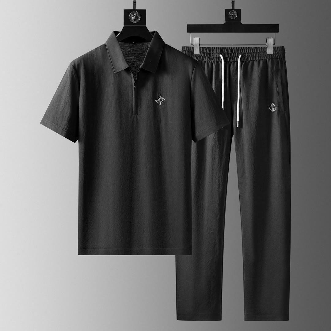 NO:730026,【Armani】--Supports exchange after the year, worn, washed, smelly, no tags, no after-sales service--hot style a high-end!  Aristocratic Suit [Rose][Rose] Original quality exclusive high-quality suit from major brands, all of which are top-notch European and American designs and fabrics, works by the world's top designers, with elements of international fashion brands, embodying elegance, individuality, fashion [strong][strong][strong]. Our company does not attract customers with low prices, but starts with quality, taste, connotation and some top design elements. 175 140 catties, wearing L can wear 200 catties. Standard size  M-4XL.,,armani,19860909【 阿玛尼】--支持年后退换 穿过 洗过 有异味 没吊牌一律不售后--爆款a 高端 ！贵族套装 [玫瑰][玫瑰]原单品质独家首选高品质各大品牌套装,全是欧美顶级爆款花色及面料手工,世界顶尖设计师作品,具备国际时尚大牌元素,体现高雅、个性、时尚[强][强][强].本公司不是以低价格吸引客户,是以品质、品味、内涵以及一些顶级设计元素为起点.175 140斤 穿L 可以穿200斤.标准尺码 M-4XL.,,armani,,Men's clothing