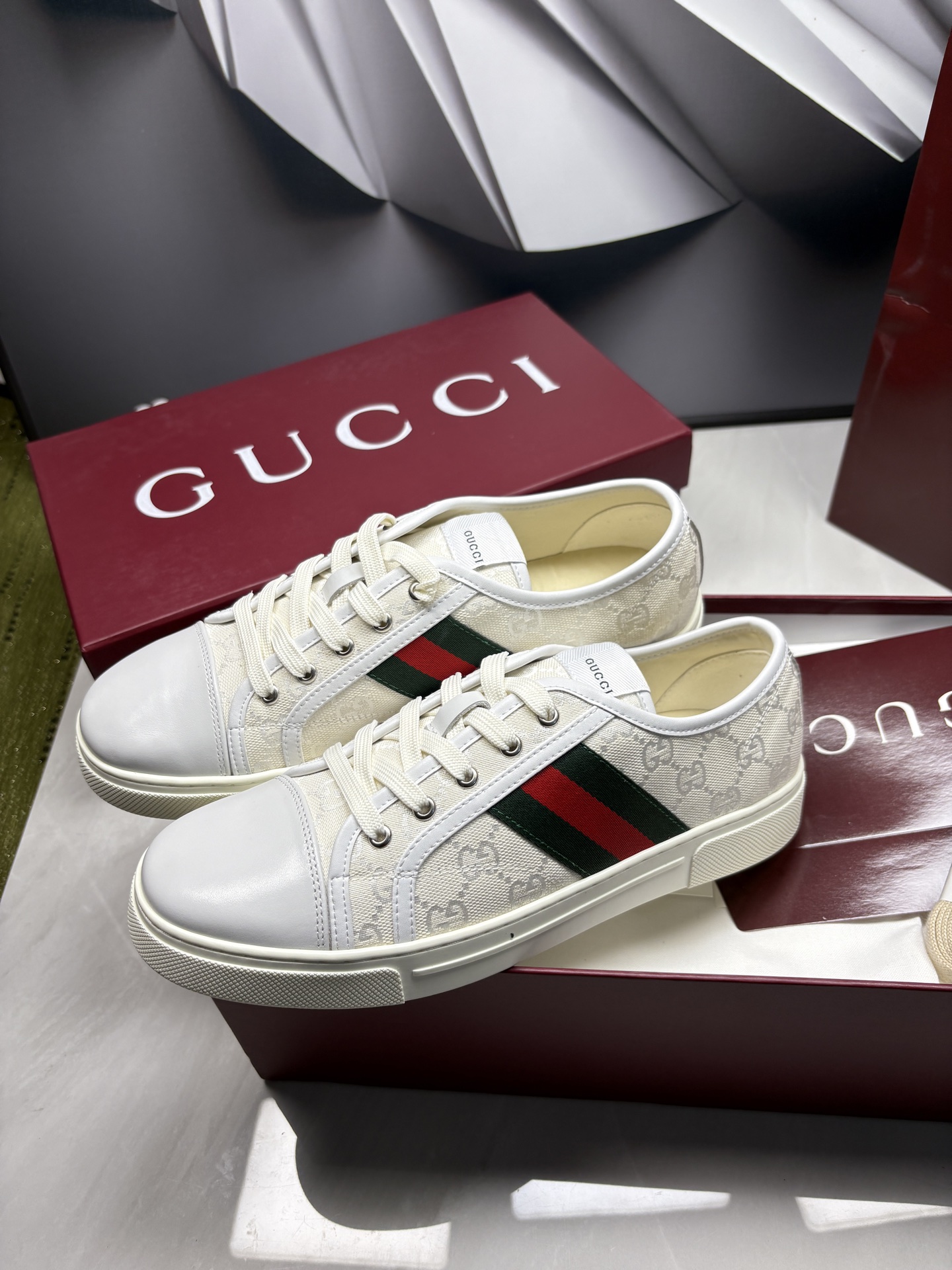 Gucci Gucci古驰