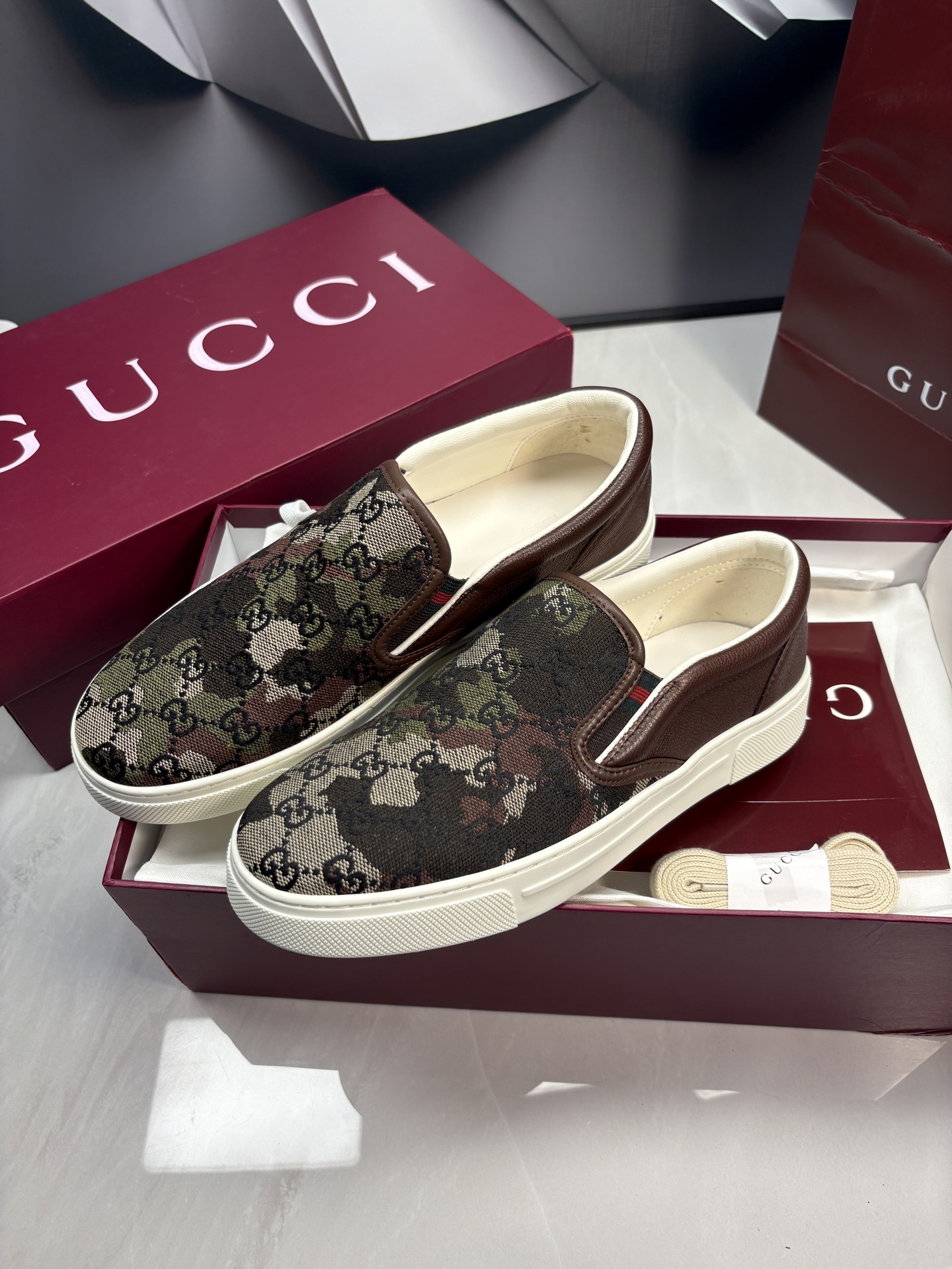 Gucci Gucci古驰