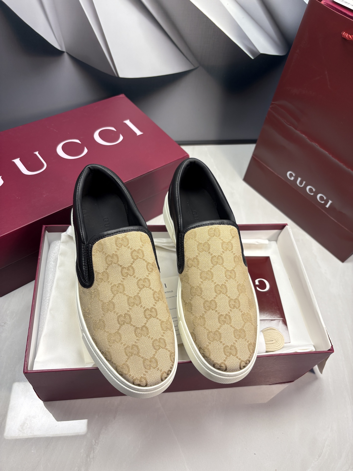 Gucci Gucci古驰