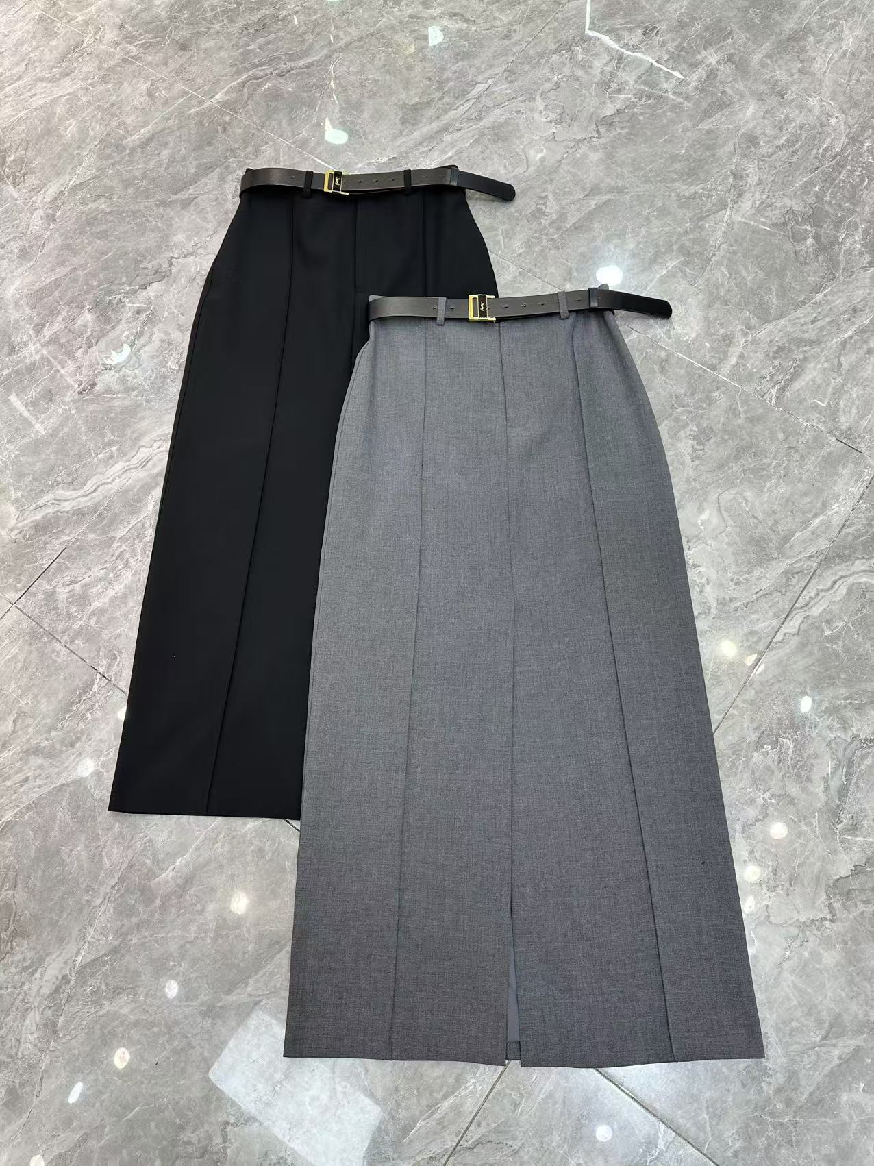 NO:319935,New spring and summer straight one-step skirt with new [fireworks] [fireworks] cool and cool style with a front slit design, fashion boutique, suit anti-wrinkle fabric, a must-have suit skirt, gray black SMLXL,, skirts, business suit, alexander wang19860909春夏新款直筒一步裙上新[烟花][烟花]又酷又飒的御姐风 前开衩设计 时尚精品 西装抗皱面料 必备的一款西装裙 灰色黑色 SMLXL,,skirts,business suit,alexander wang,Women's clothing