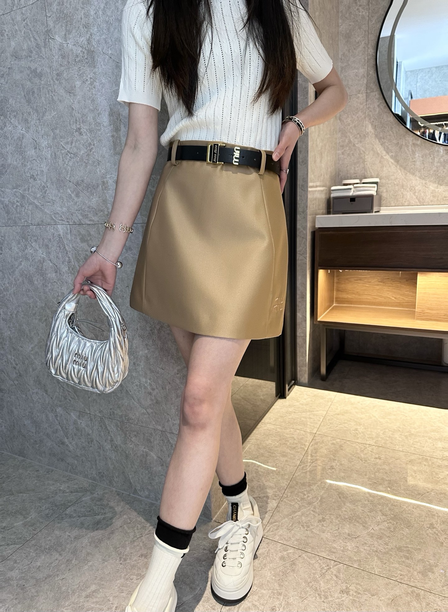 NO:319008,Khaki model upper body picture, alexander wang19860909卡其色模特上身图,,alexander wang,Women's clothing