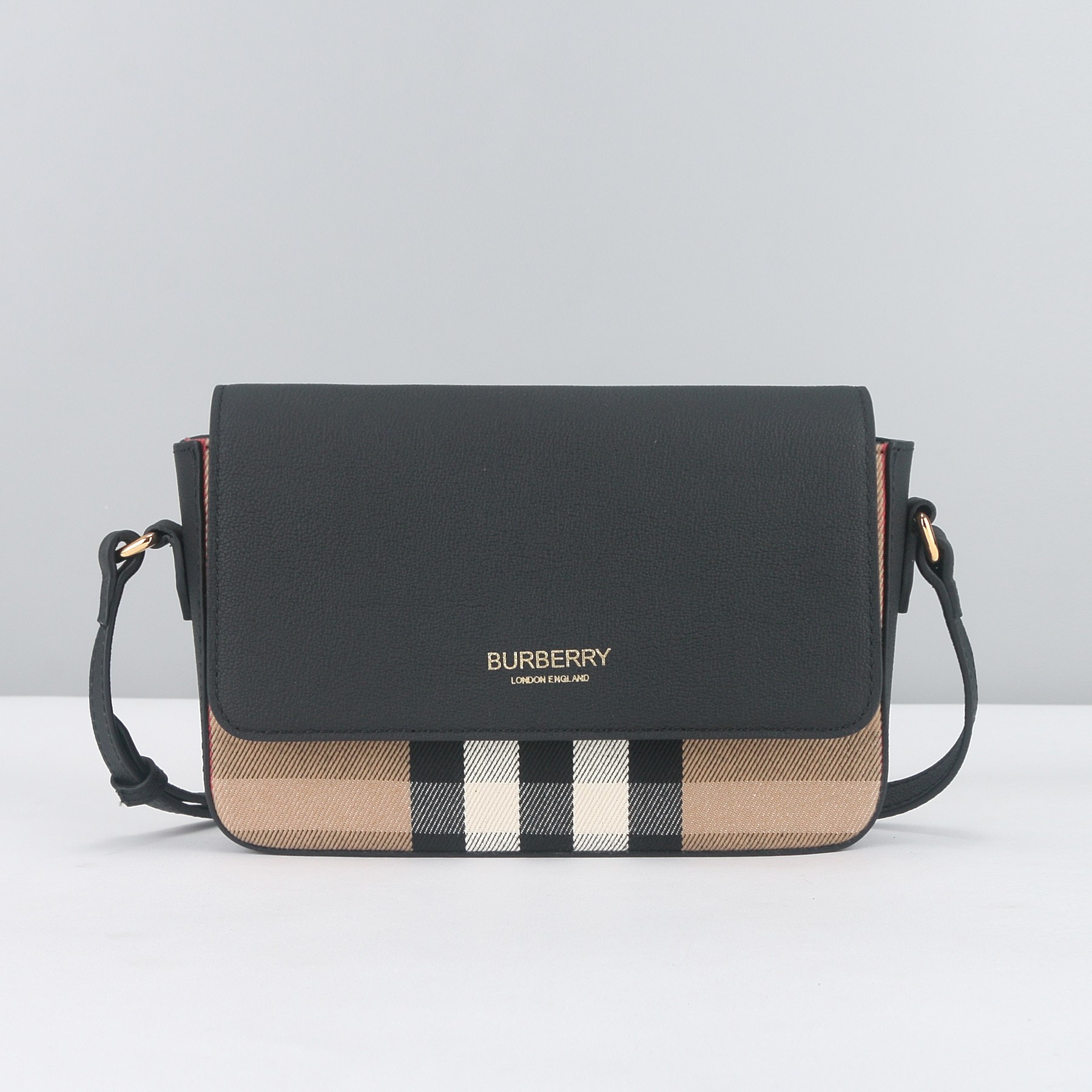 버버리 가방 Burberry 40367