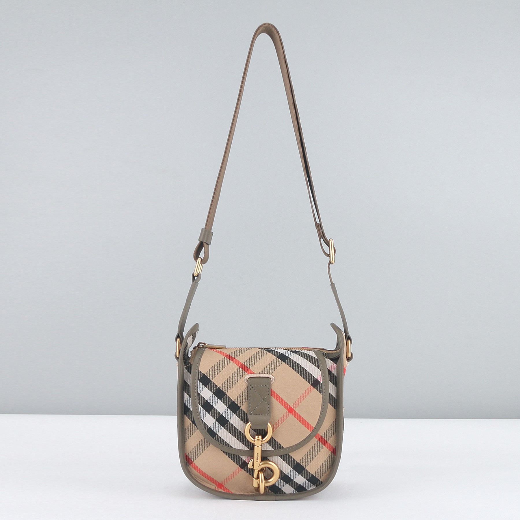 버버리 가방 Burberry 40612