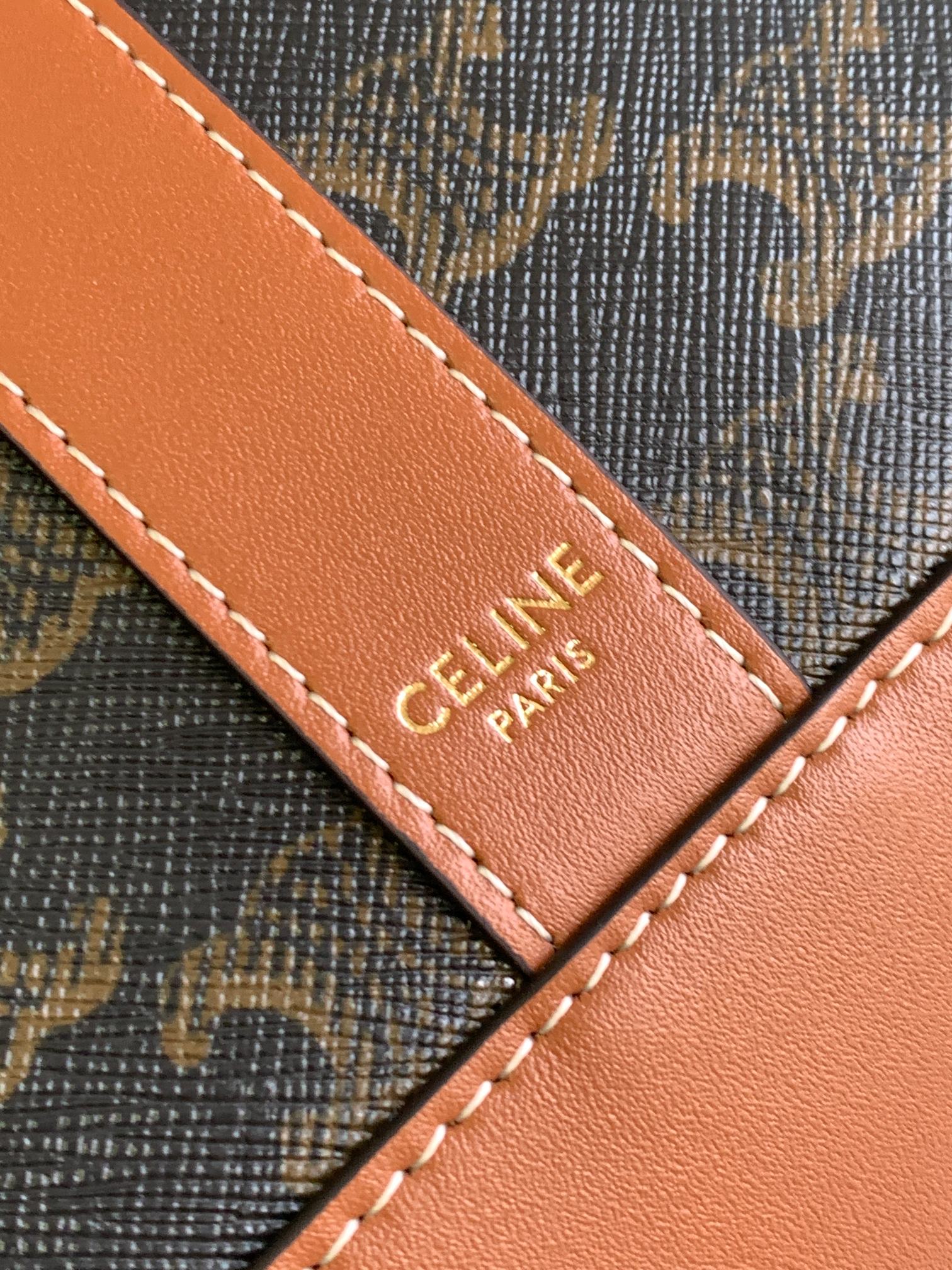 Celine 新品上线 全新CELINE的手提托特～懒人福音 人手 ～