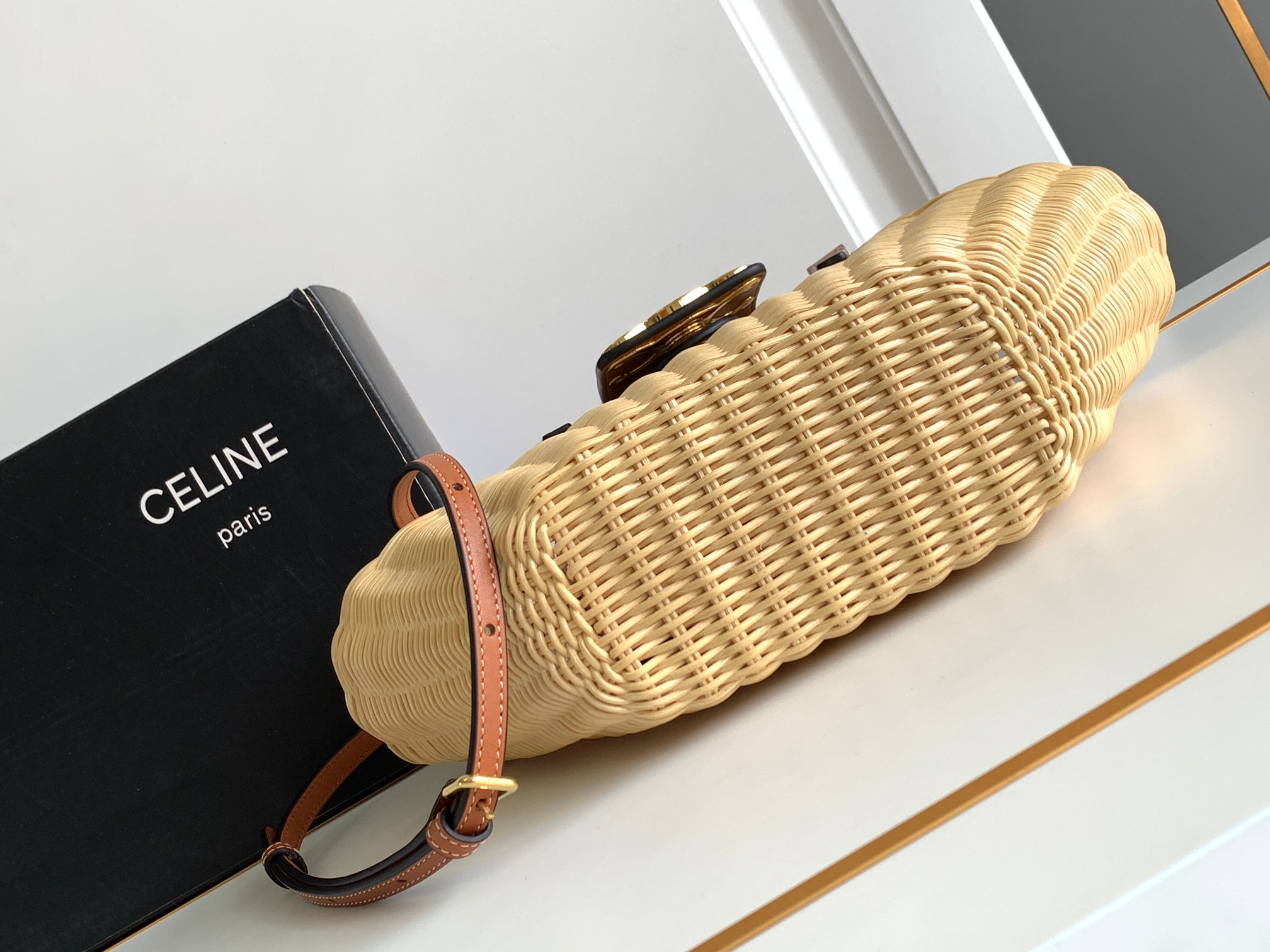 独家正品实拍CELINE24TEENCOUFFIN植物材料和天然牛皮革手袋Celine24SU新款竹编小