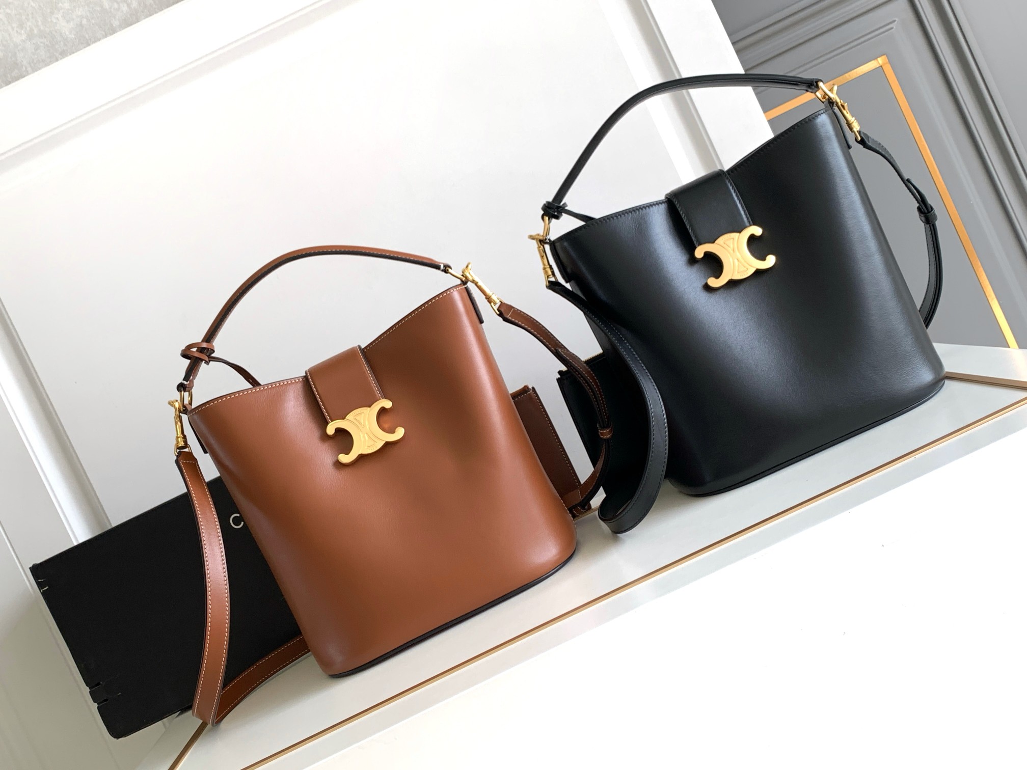 Celine New product in stock ~ Louise full leather bucket bag in two colors