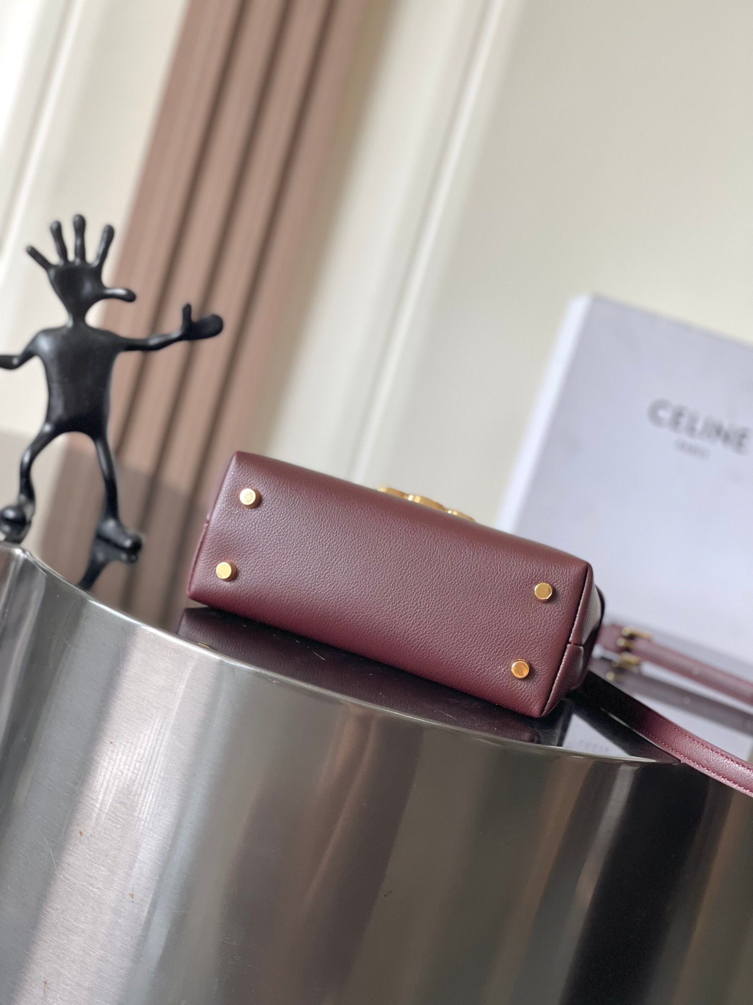 Celine Teen Nino Handbag: Elegant Burgundy Leather with Triomphe Clasp 4 a1758111129955 7711