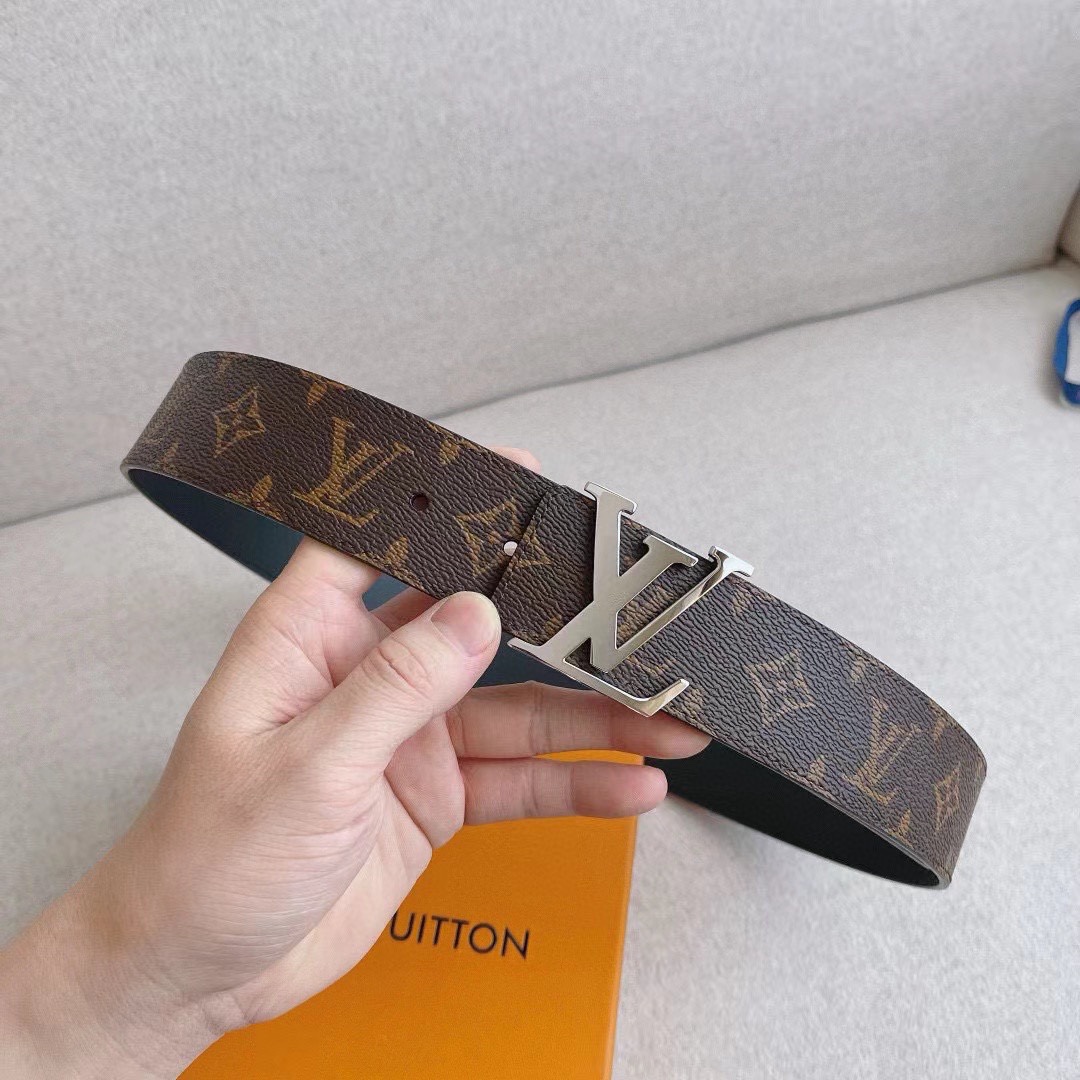 P205【Louis Vuitton/路易威登】㊙️㊙️路易威登 DFS免税店级别水货💘💘最新 爆款。辨识度/对版率高达⬆️98.6%♠️♠️附带原版包装