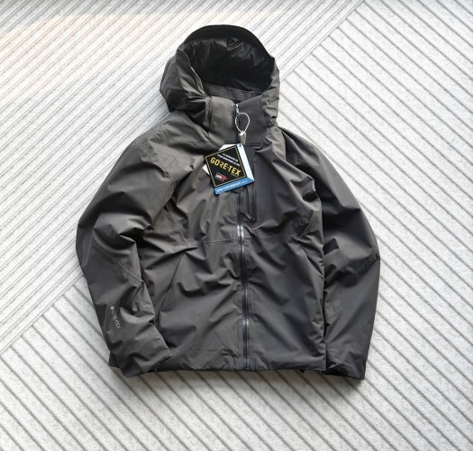 RALLE Insulated GORE-TEX Windproof Waterproof Lightweight Padded Jacket 1 RALLE Insulated GORE-TEX Windproof Waterproof Lightweight Padded Jacket
