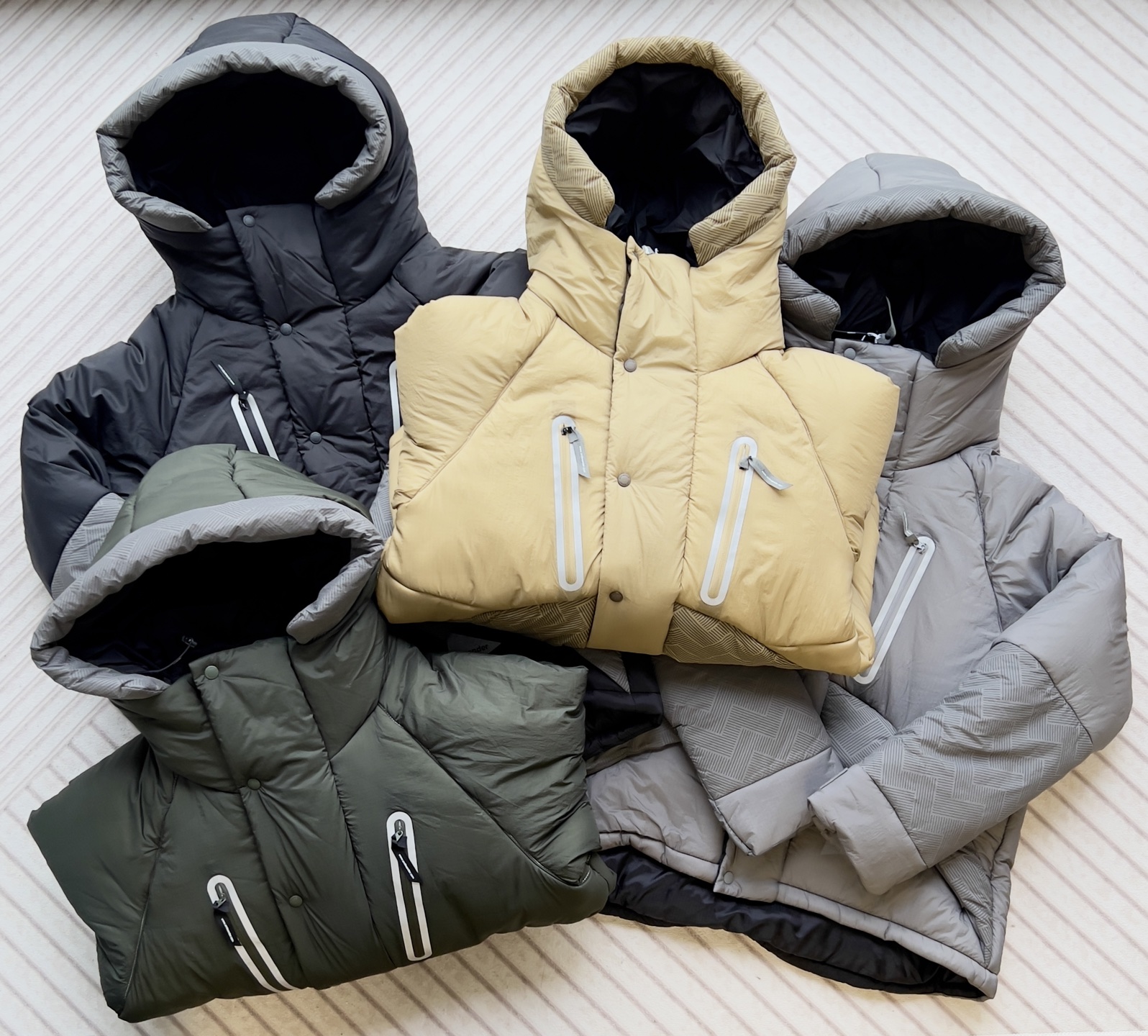 _dlB9si8L1cXayw_okyIojU3RNgU7fq1EoBdOi8w