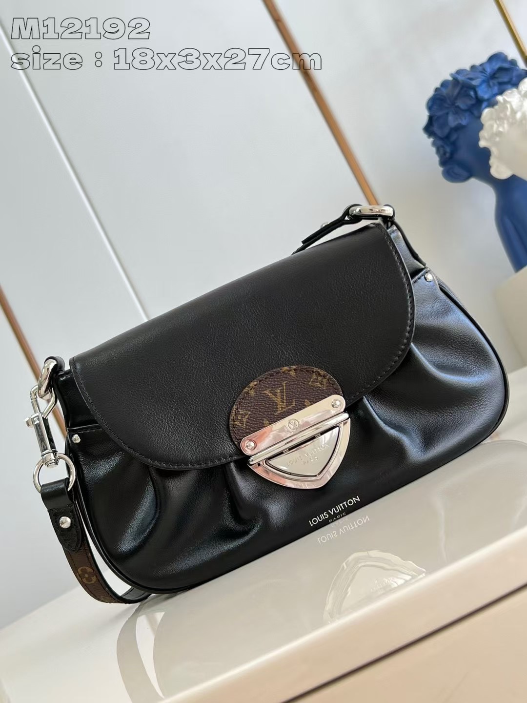 ✨✨Top original [exclusive real photos] M12192 Louis Vuitton showcases the brand's elegance with a new collection, launc…