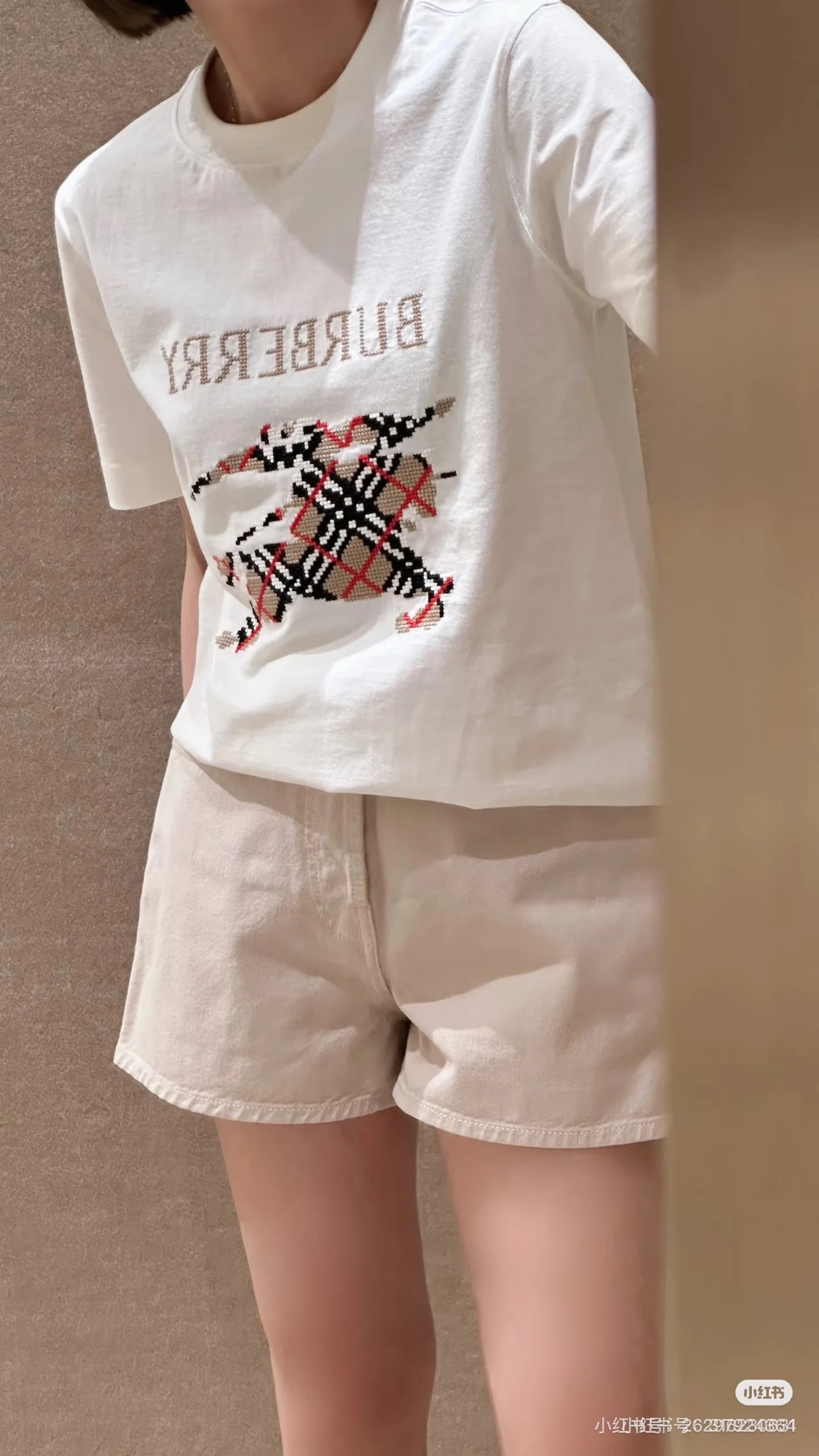 Burberry Embroidered Horse Graphic Tee, Short Sleeve Crewneck T-Shirt 6 i1745246546203 9698 0 5