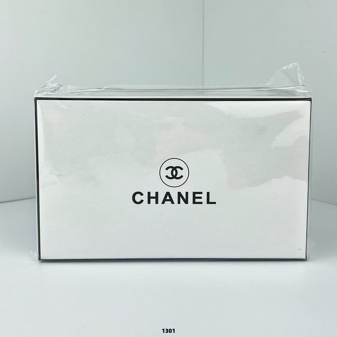 ¡40! Perfume Chanel versión Q set de cinco piezas / caja blanca 🔜 código 1301. Foto real 📸 en stock❗️ Perfume Chanel …