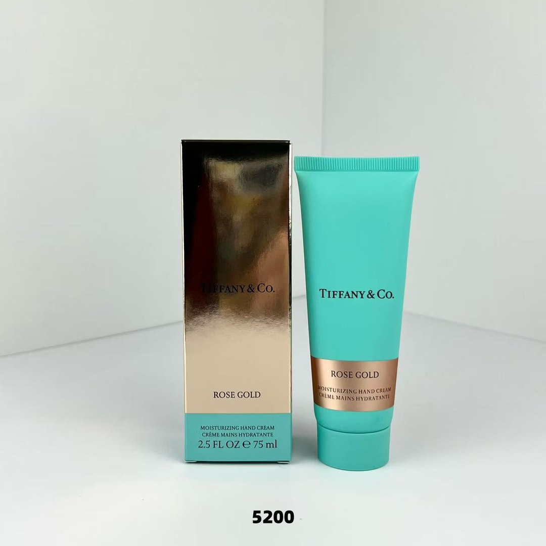 25! (Nota del pedido: crema de manos Tiffany) 💥Crema de manos Tiffany 75ml🔜código 5200❗️ Se puede incluir etiqueta en…